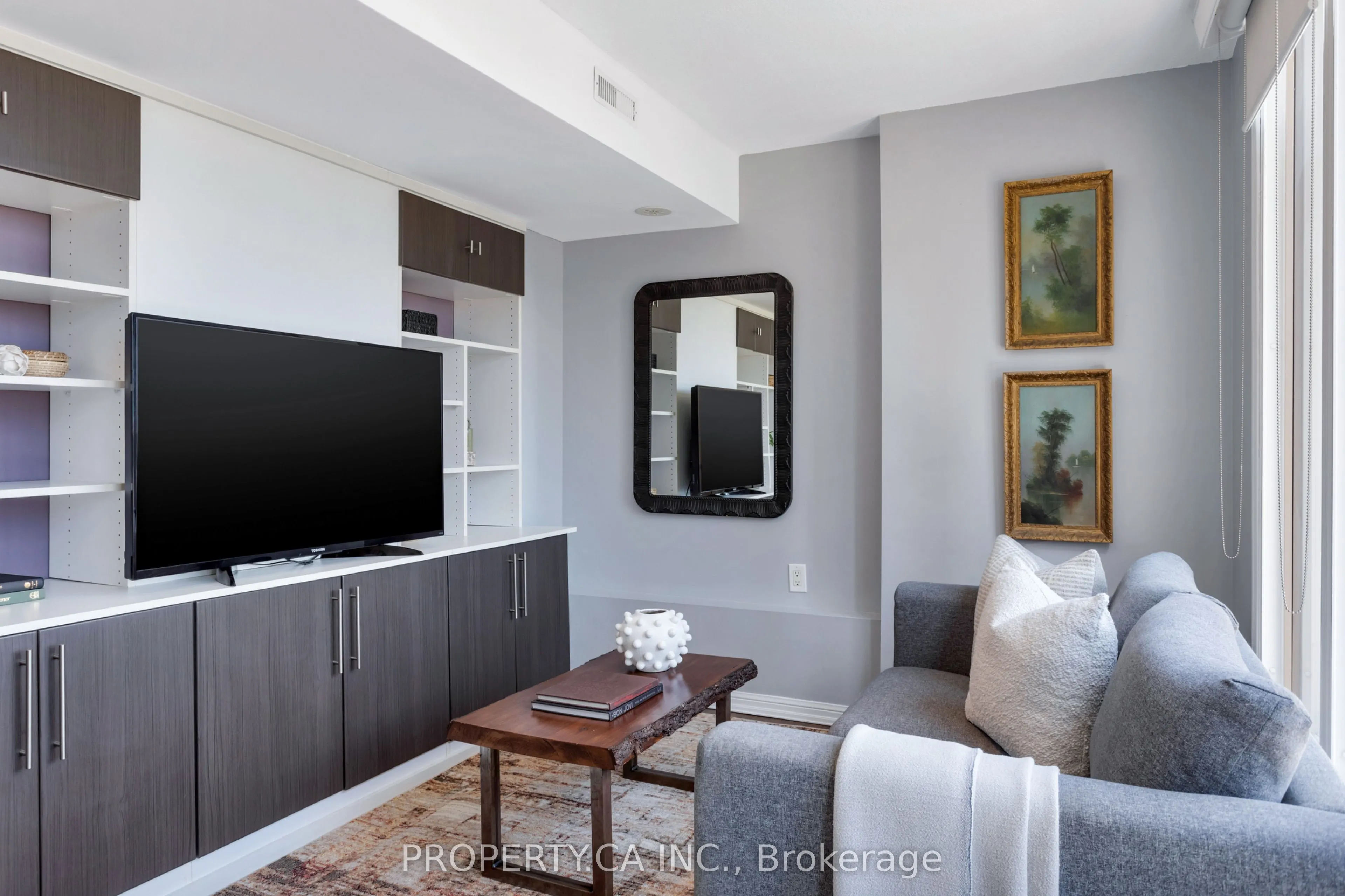 6 Foundry Avenue, #256
