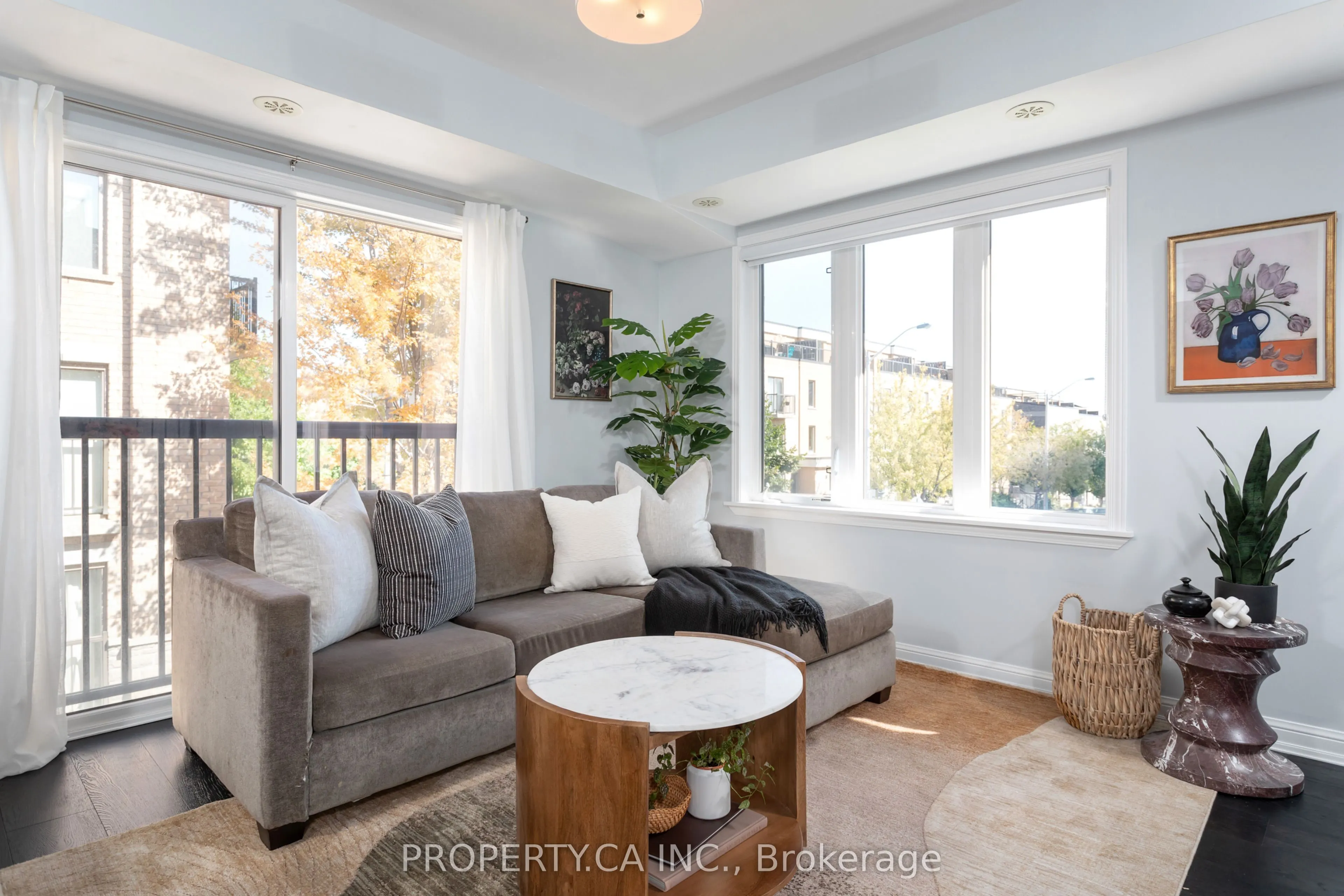 6 Foundry Avenue, #256