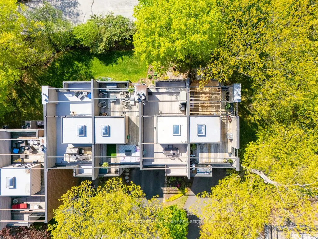 1250 Marlborough Court, #27