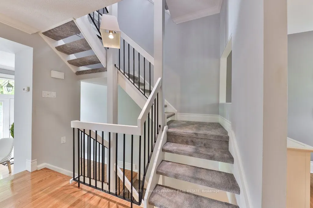 1250 Marlborough Court, #27