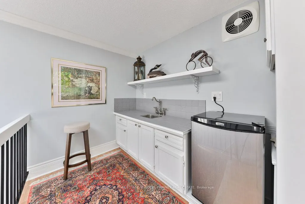 1250 Marlborough Court, #27
