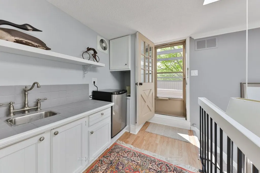 1250 Marlborough Court, #27