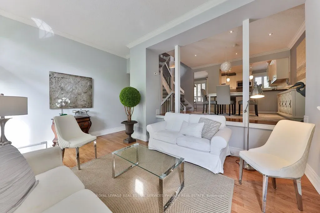 1250 Marlborough Court, #27