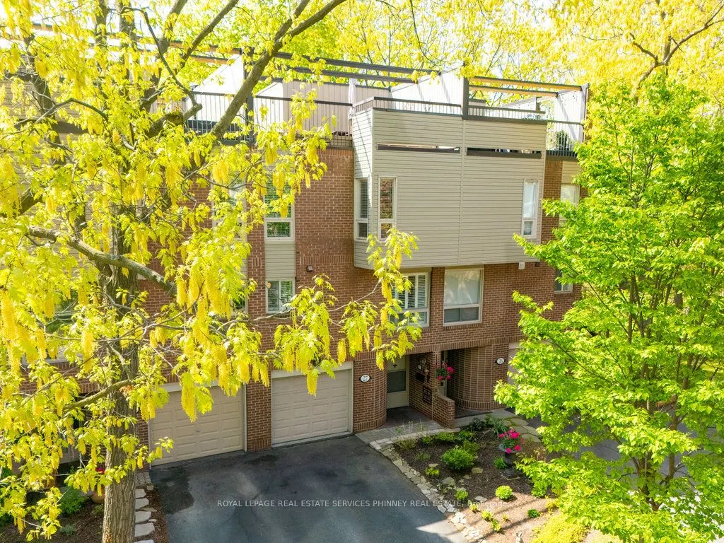 1250 Marlborough Court, #27