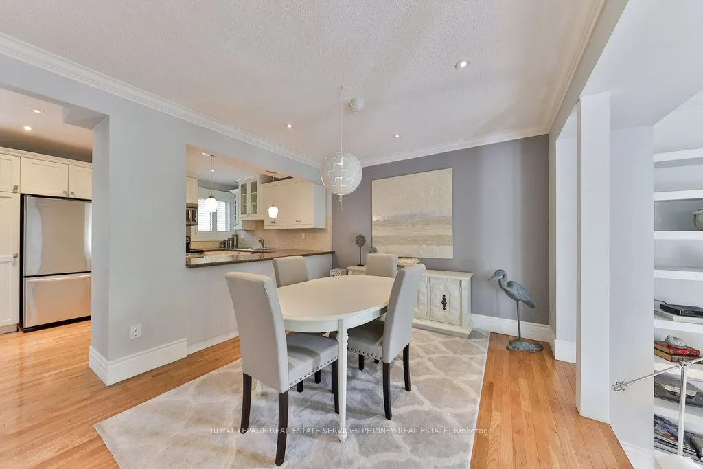 1250 Marlborough Court, #27