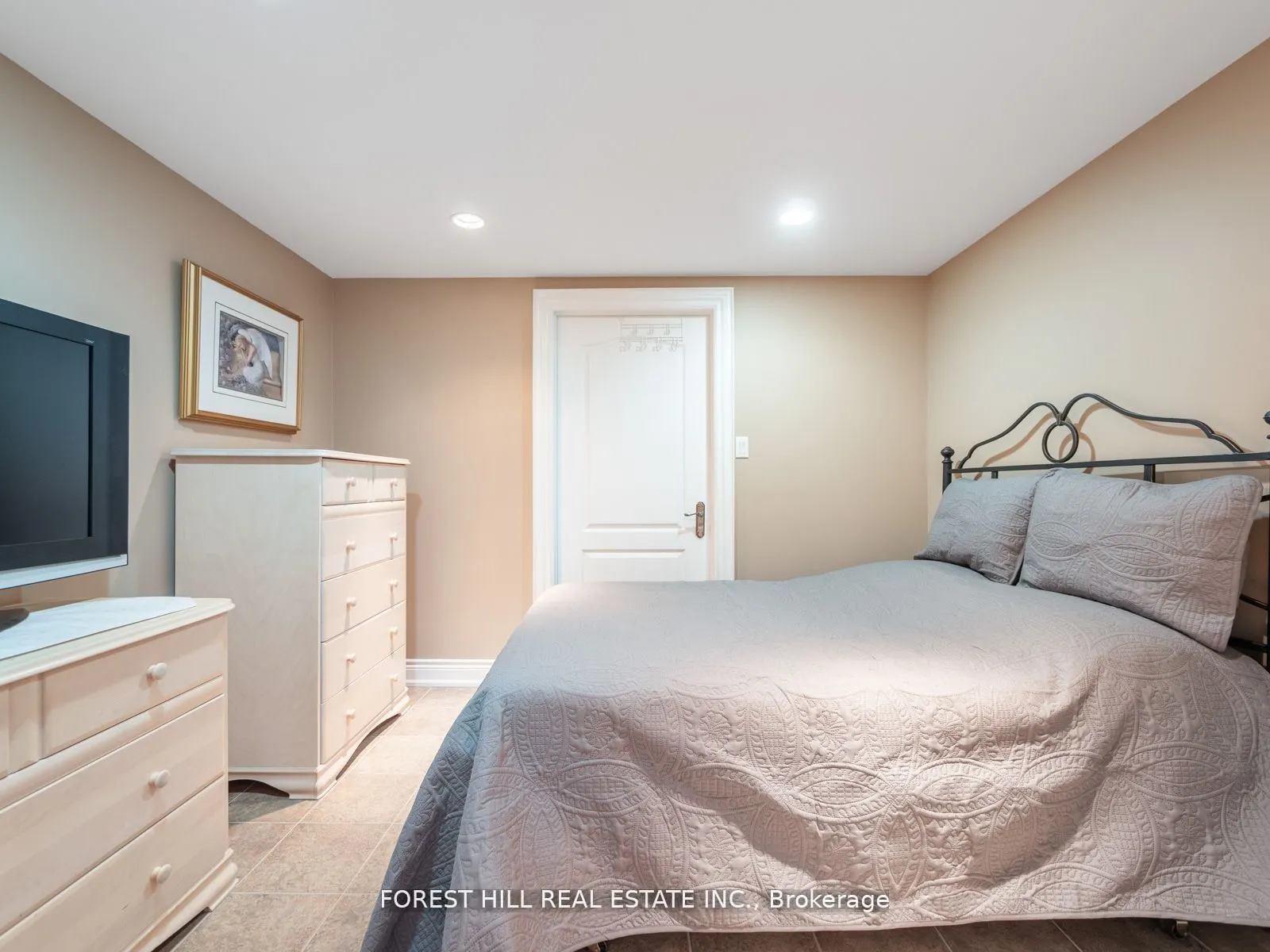 18 Highland Hill