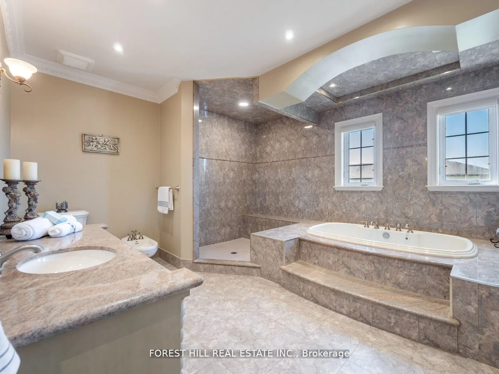 18 Highland Hill