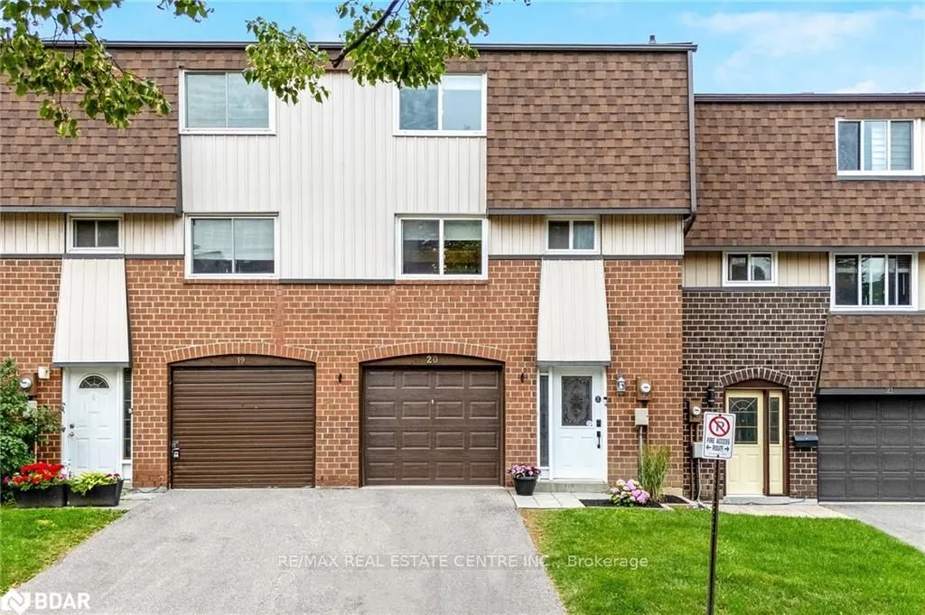 318 Laurier Avenue, #20