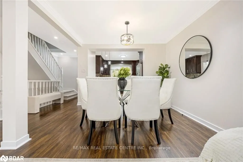 318 Laurier Avenue, #20