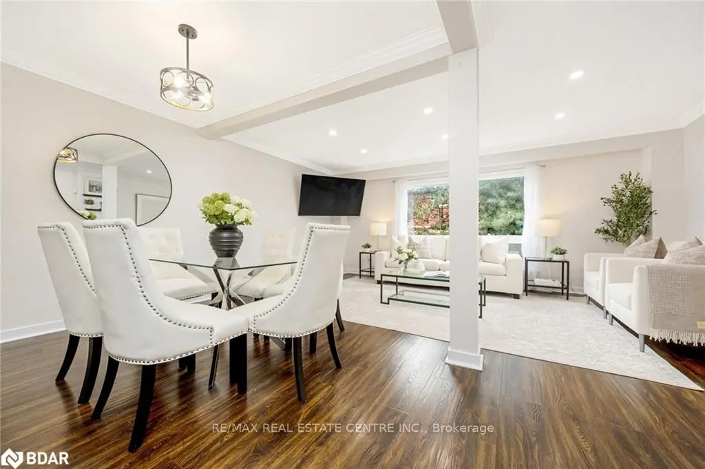 318 Laurier Avenue, #20