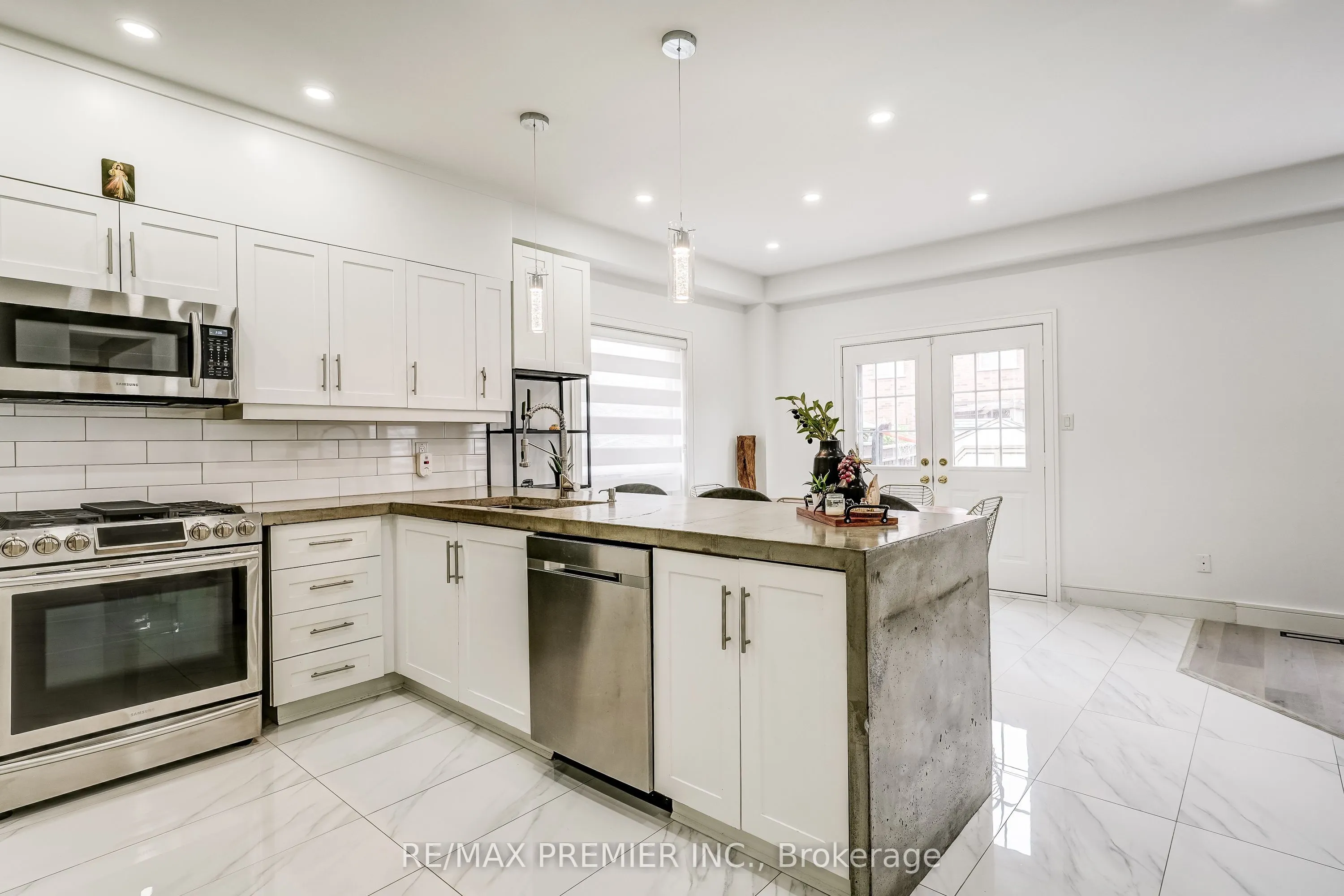 57 Mount Hope Road