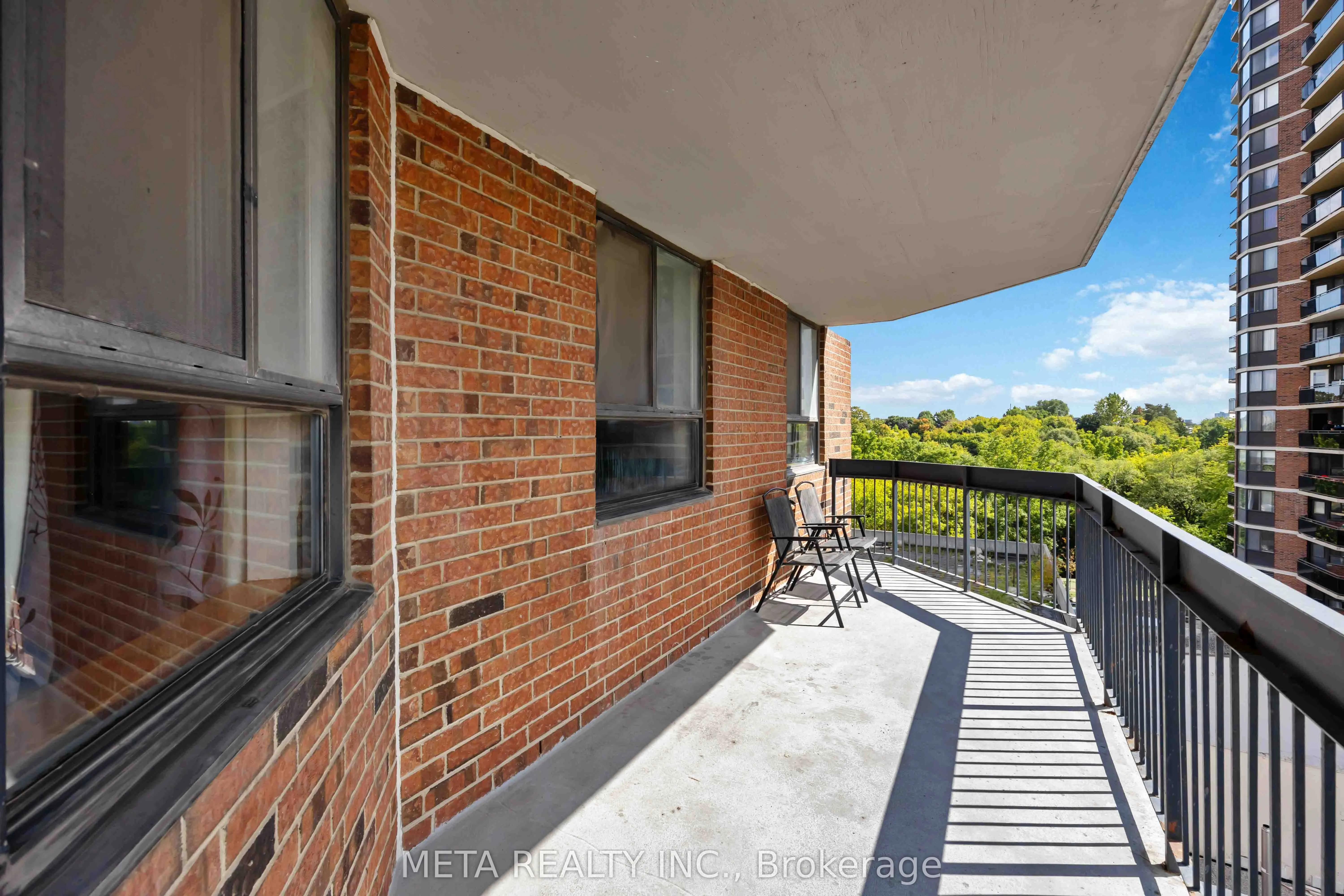 236 Albion Road, #604
