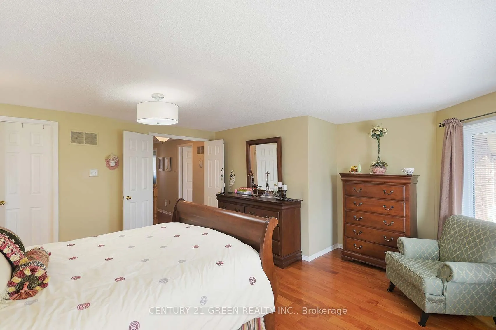 418 Chieftan Circle