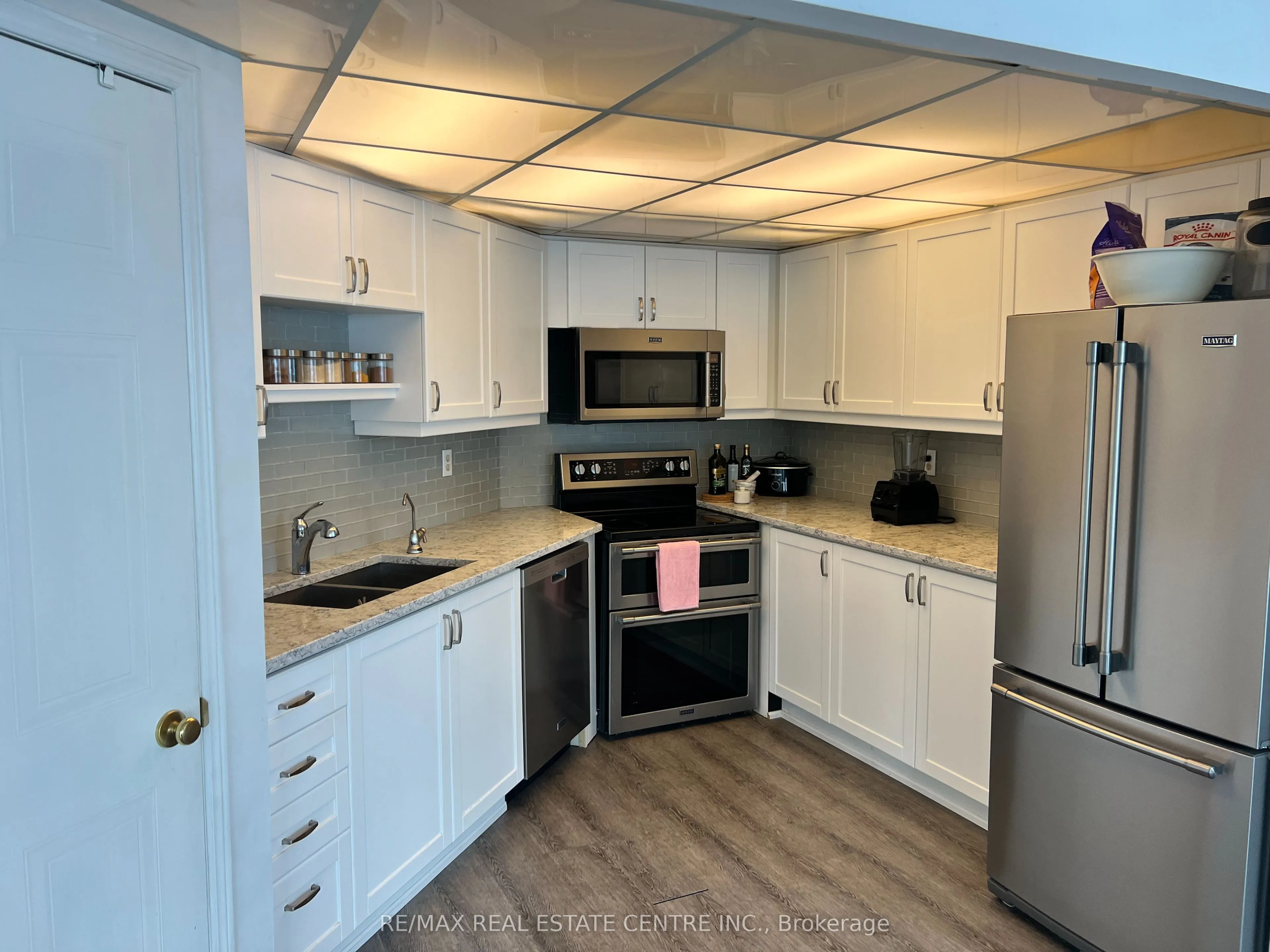 26 Hall Road, #204