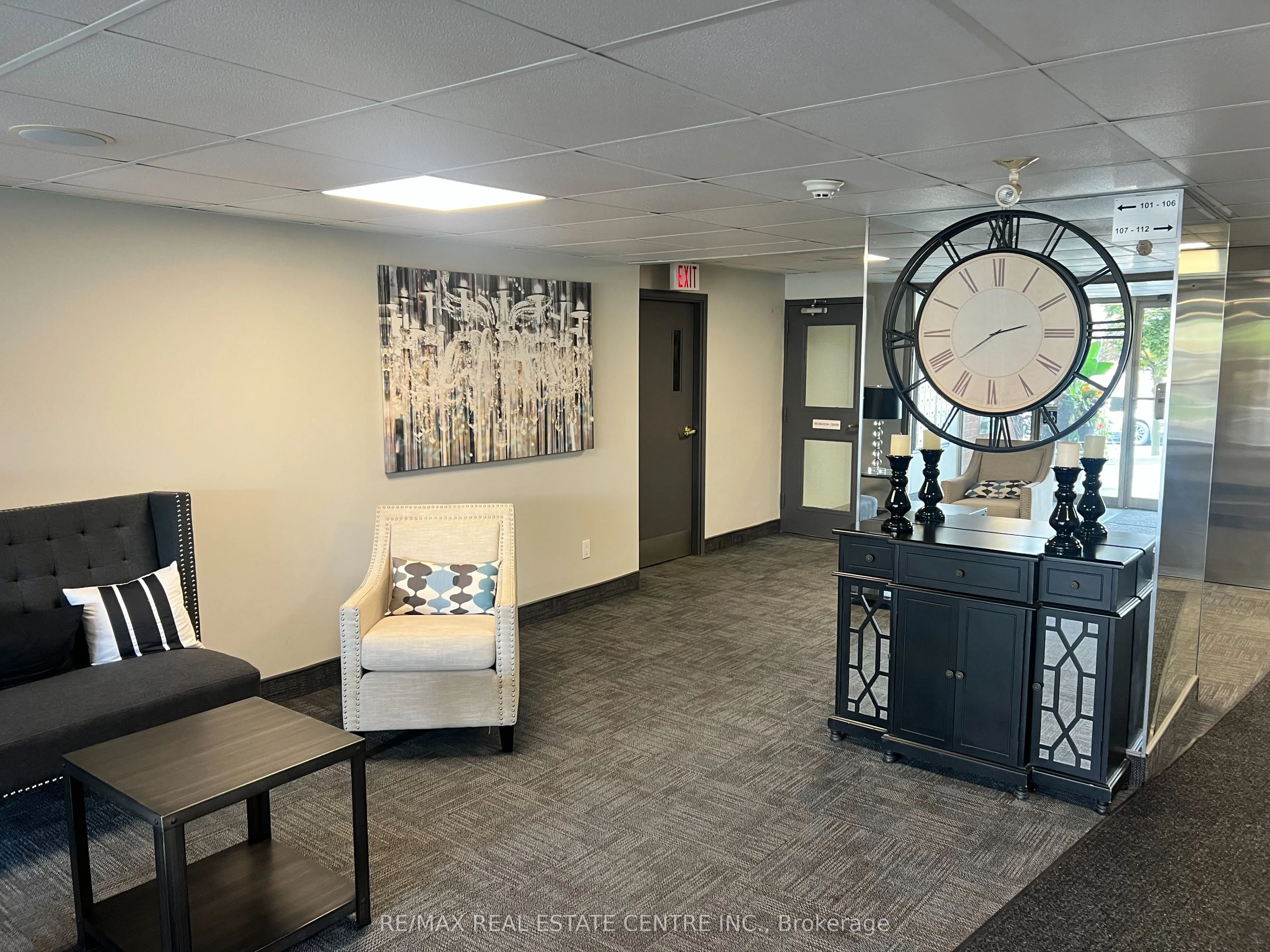 26 Hall Road, #204