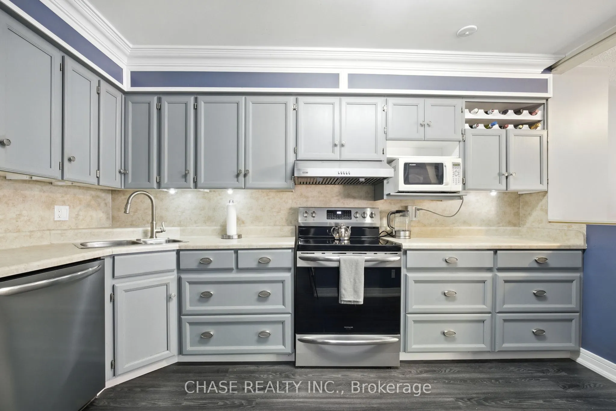 554 Pinedale Avenue, #9
