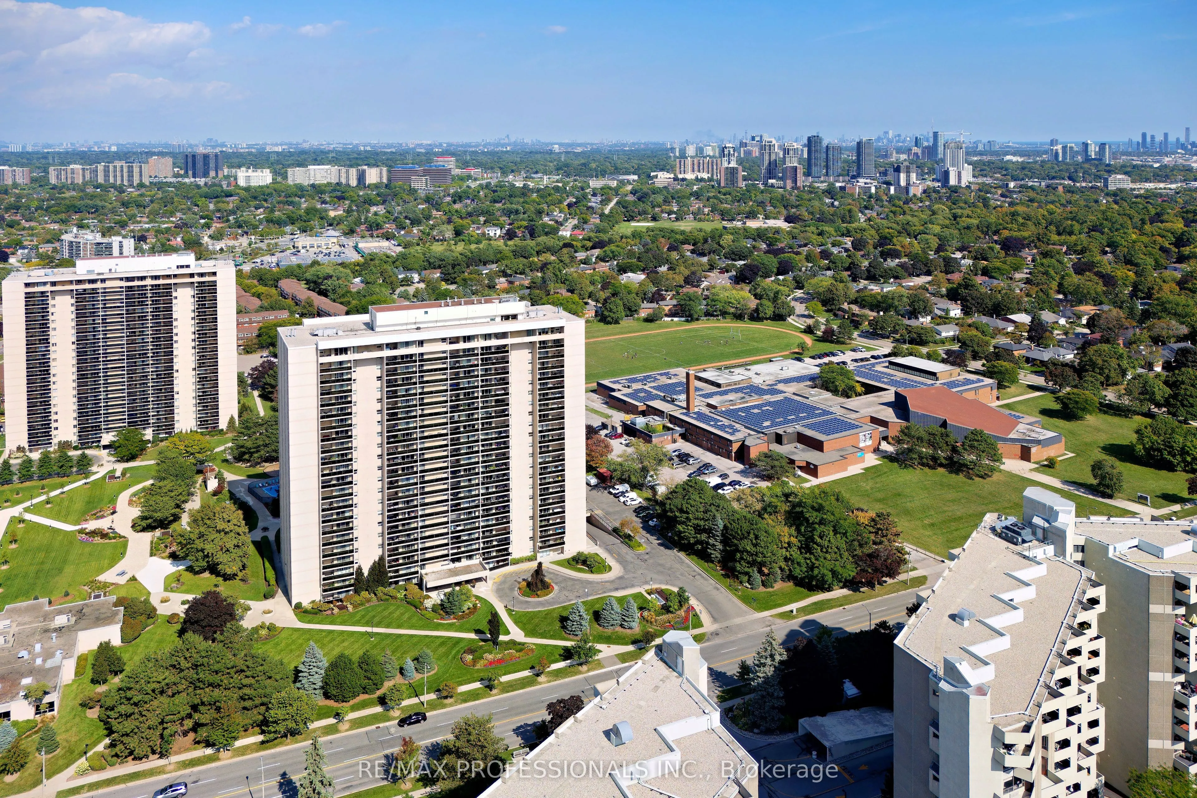 299 Mill Road, #1207