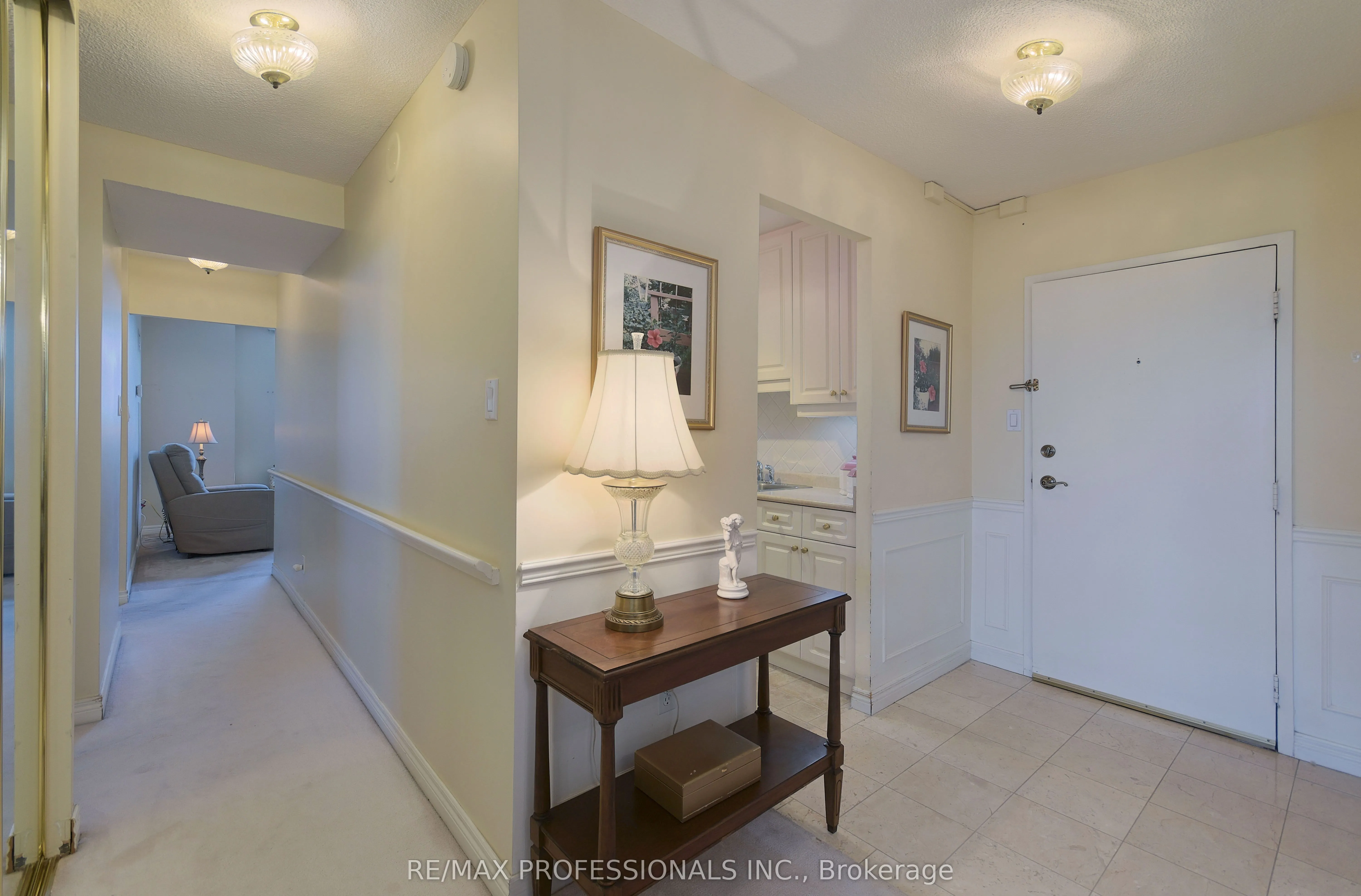 299 Mill Road, #1207