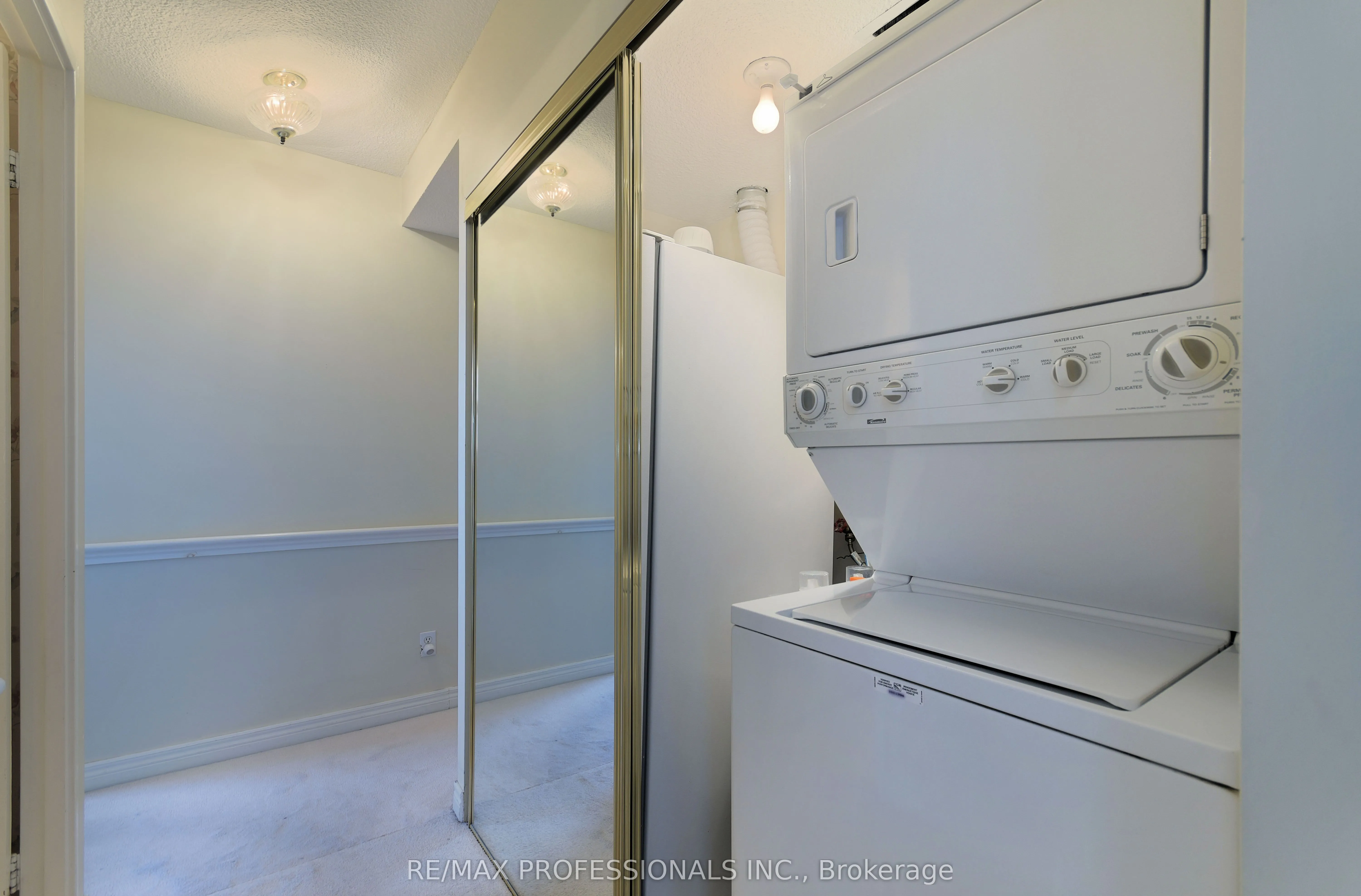 299 Mill Road, #1207