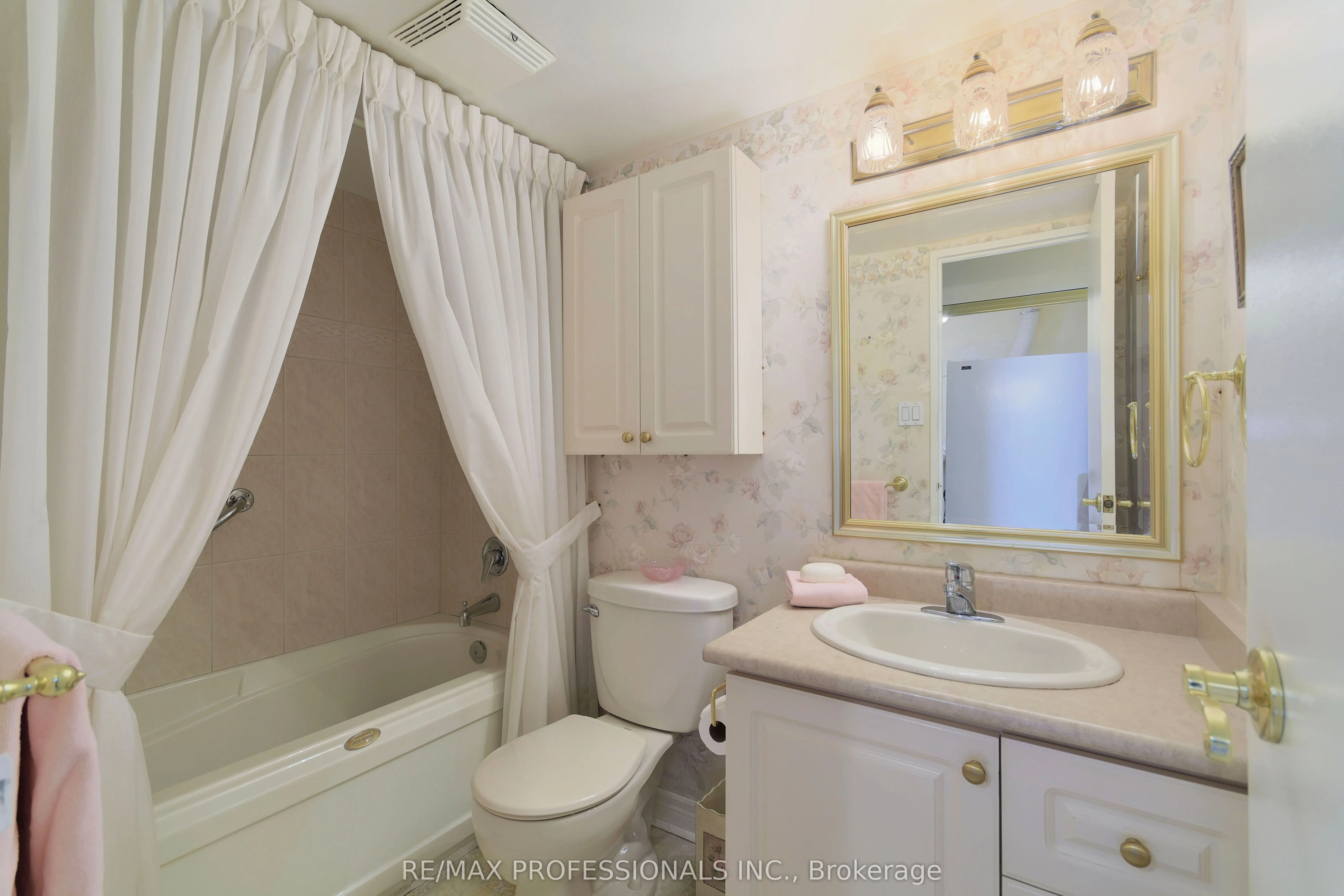 299 Mill Road, #1207