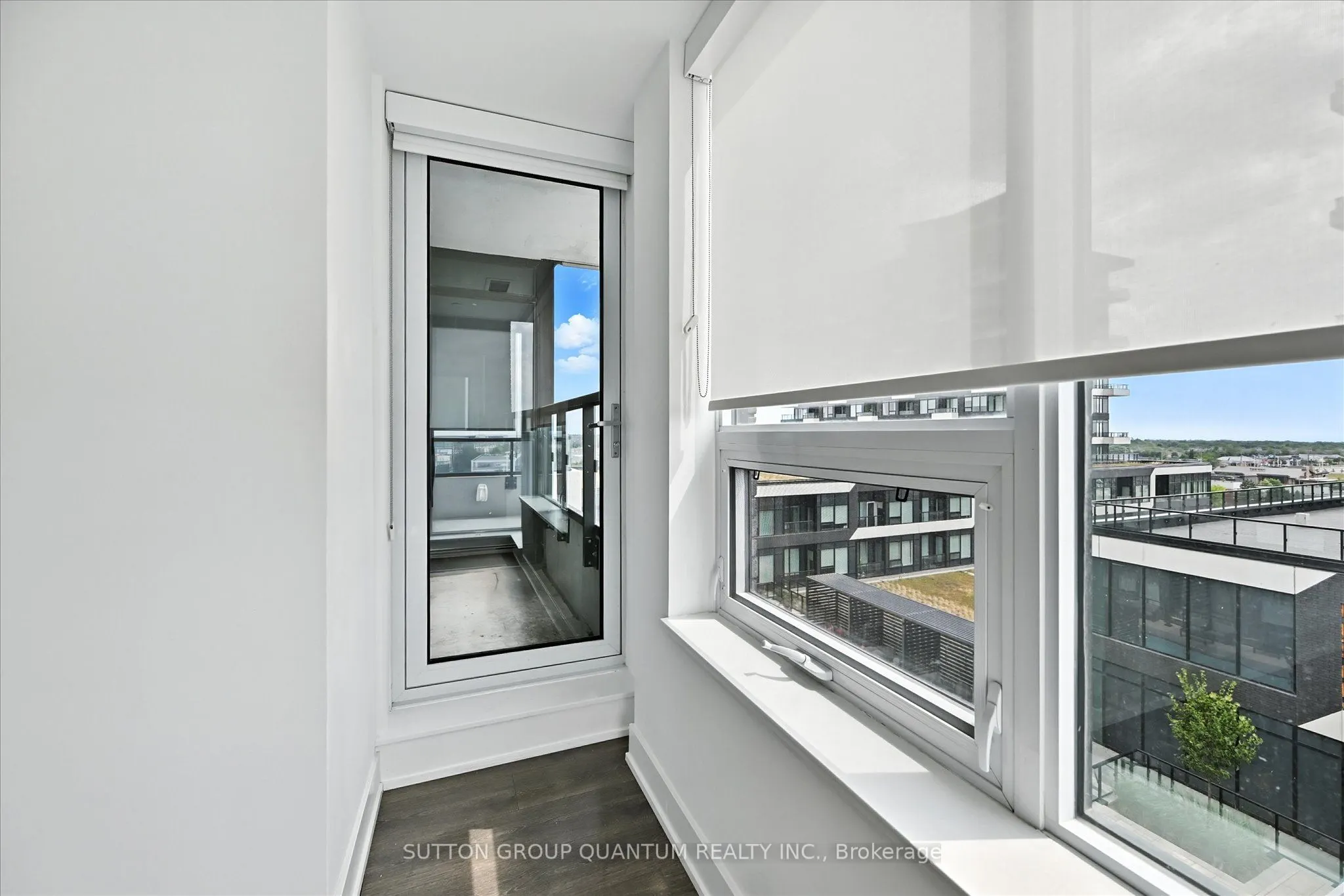 2489 Taunton Road, #611