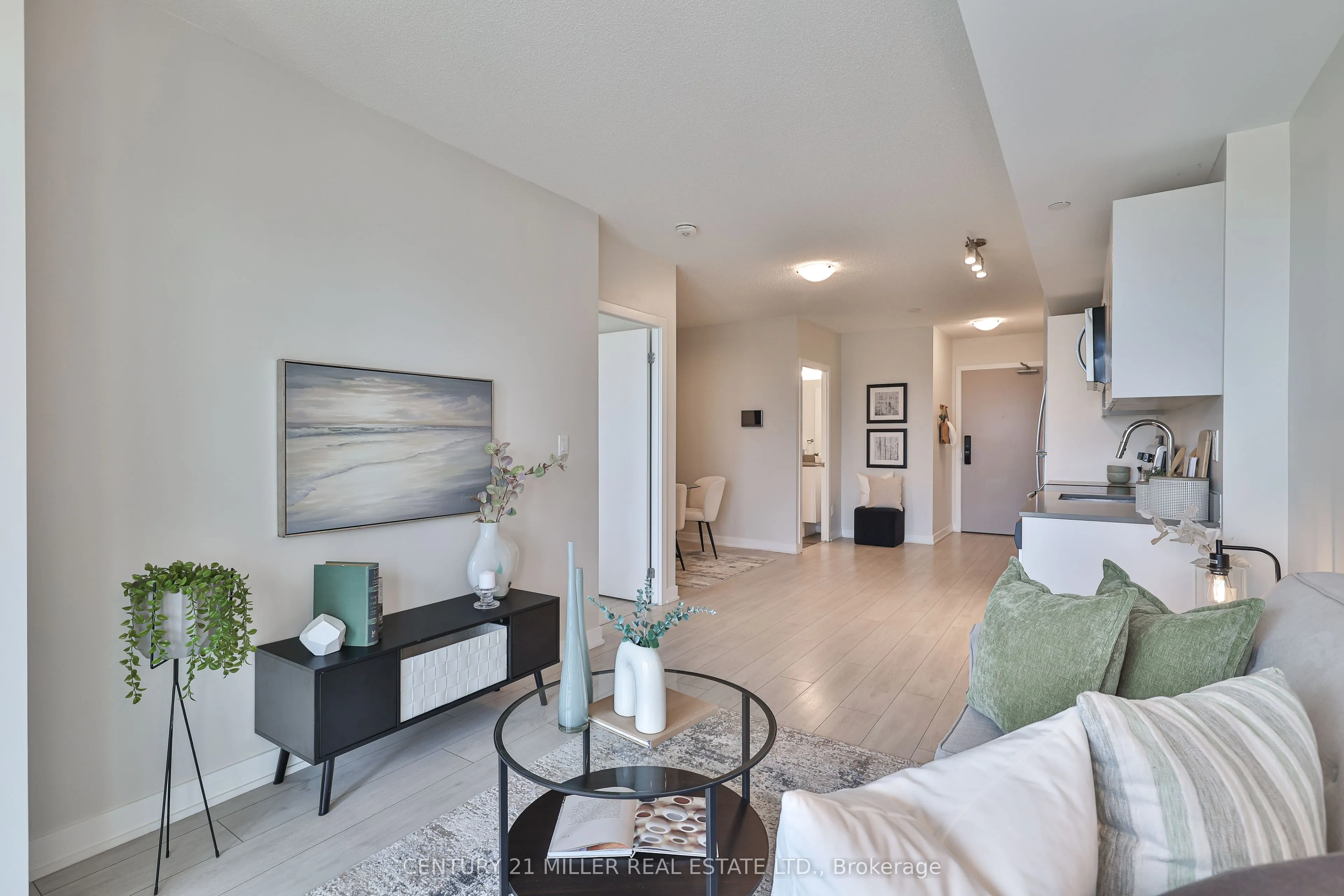 3210 DAKOTA Common, #A313