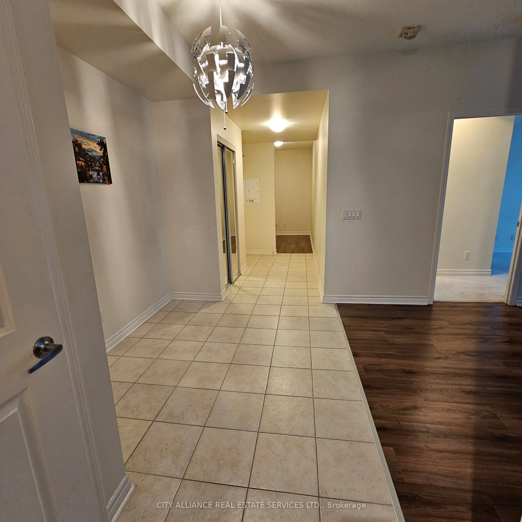 2522 Keele Street, #512