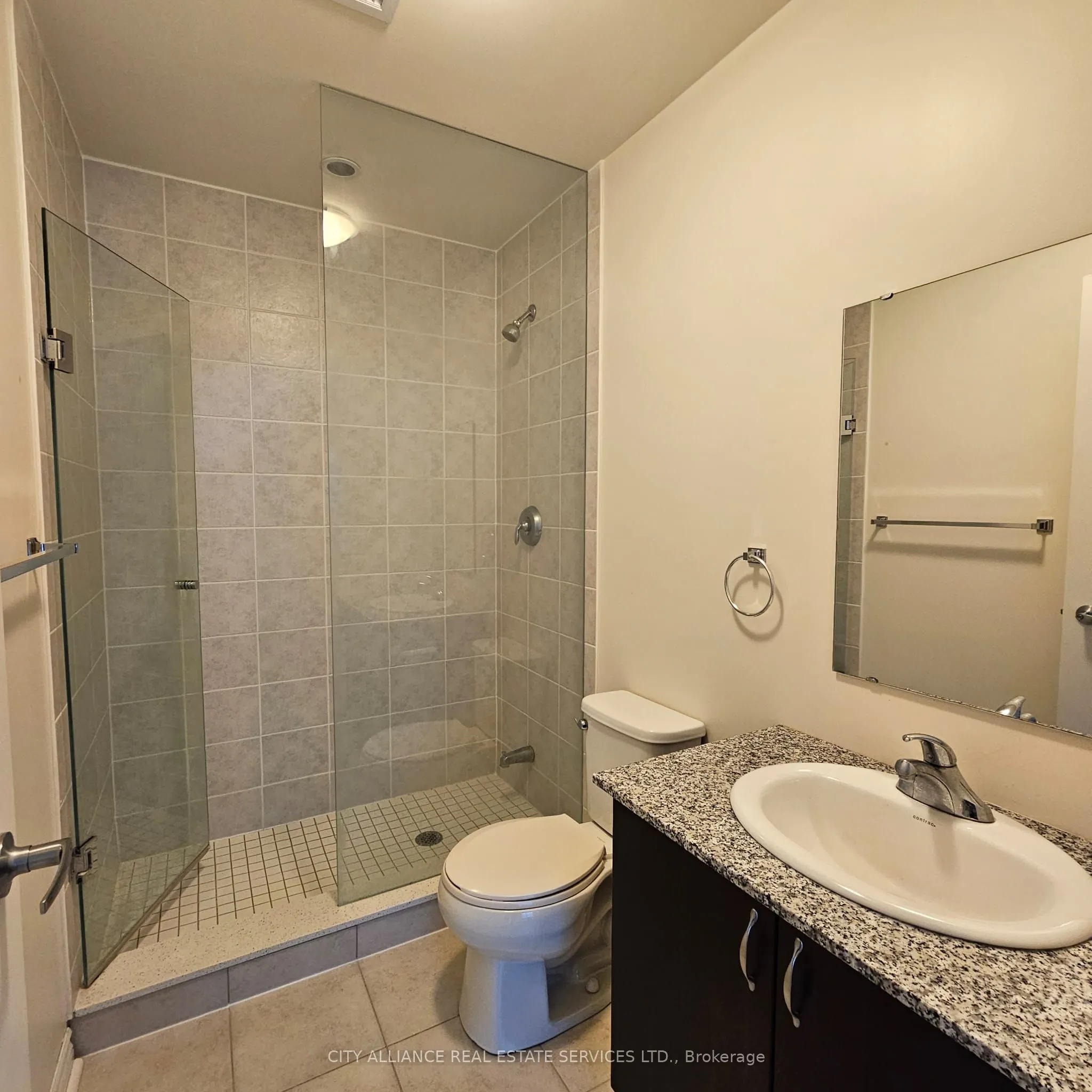 2522 Keele Street, #512