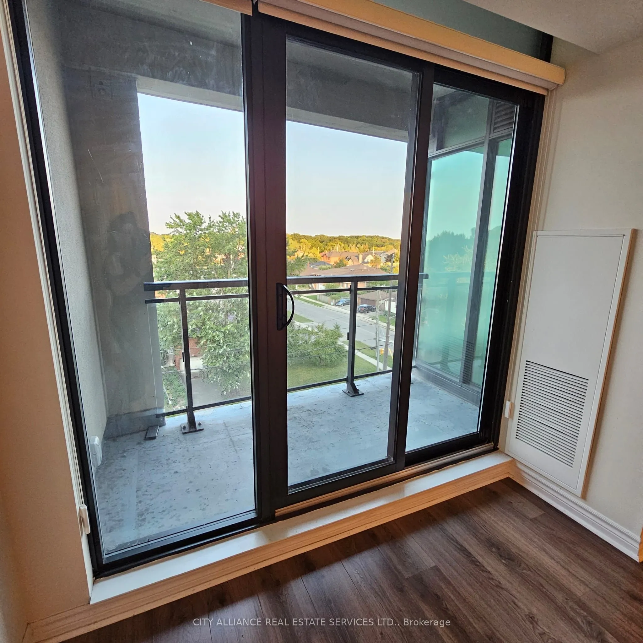 2522 Keele Street, #512