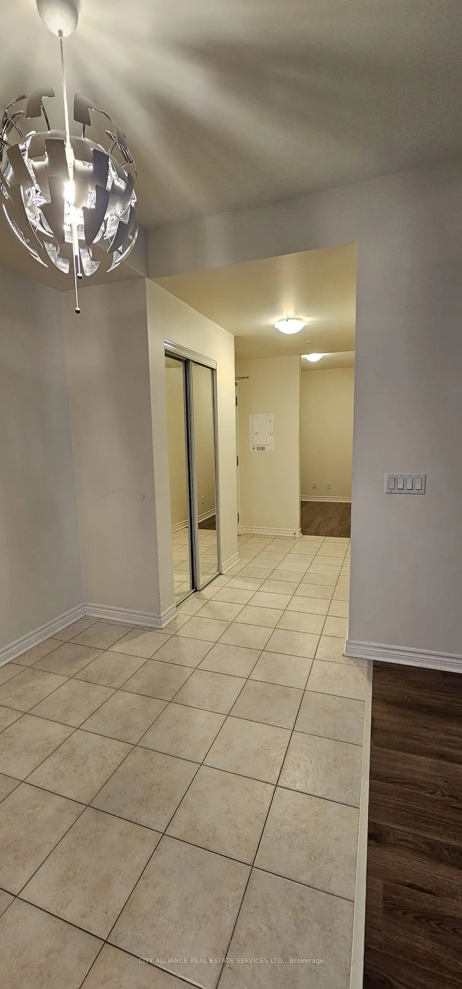 2522 Keele Street, #512