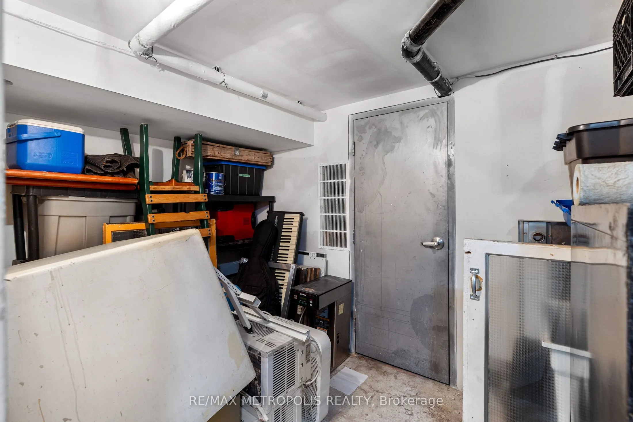 478 Roncesvalles Avenue