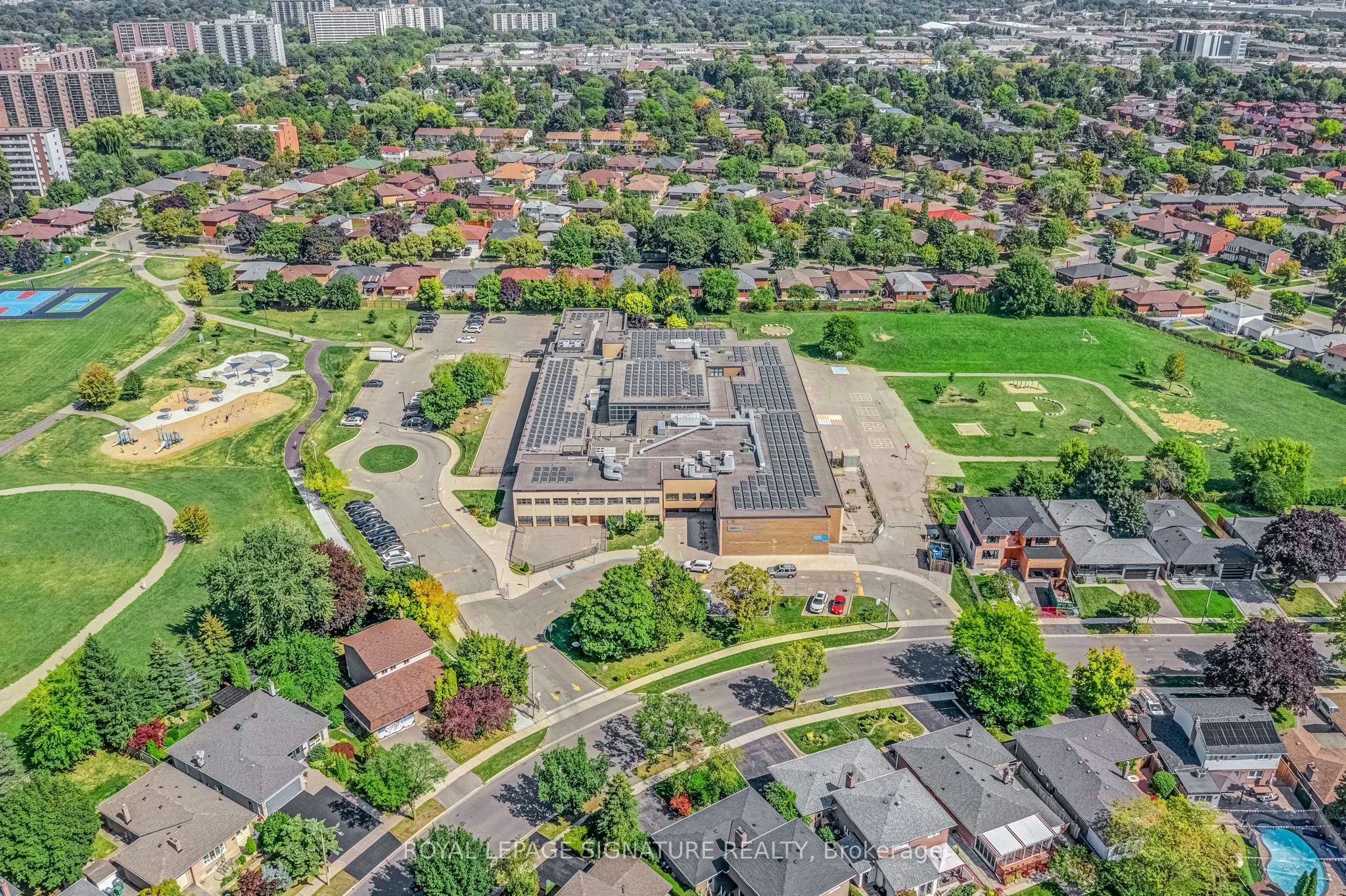1256 Tyneburn Crescent