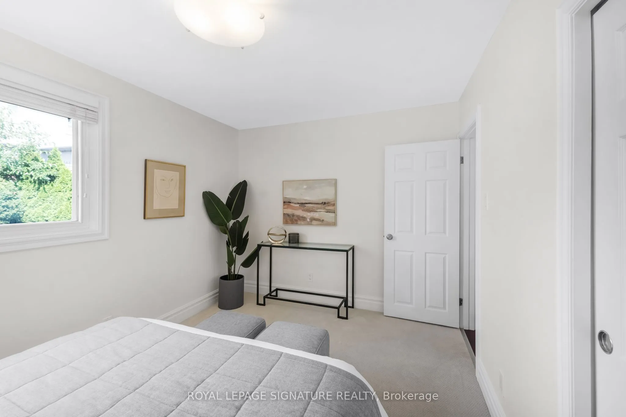 1256 Tyneburn Crescent