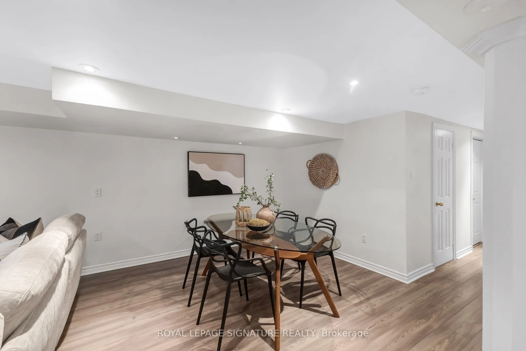 1256 Tyneburn Crescent