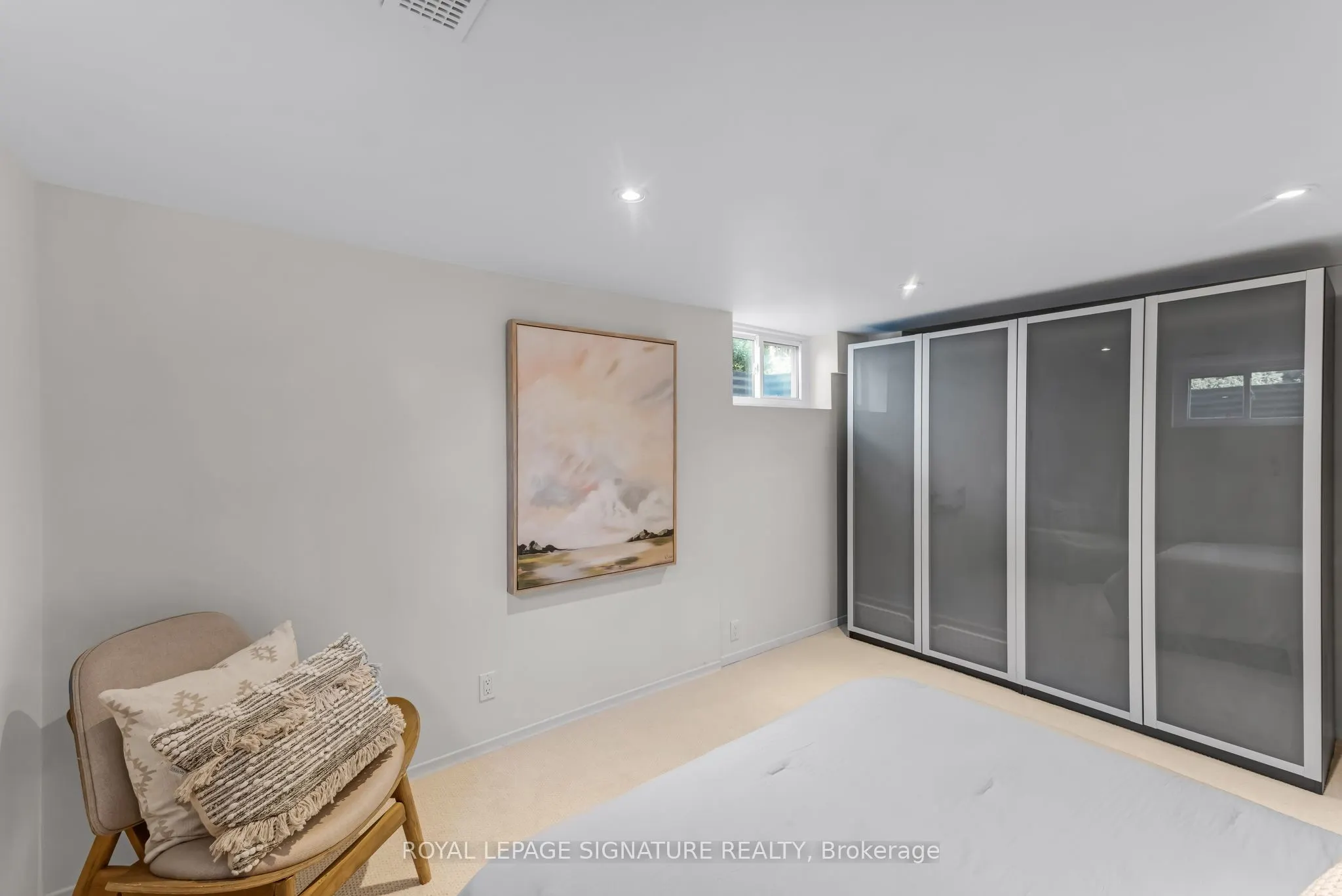 1256 Tyneburn Crescent