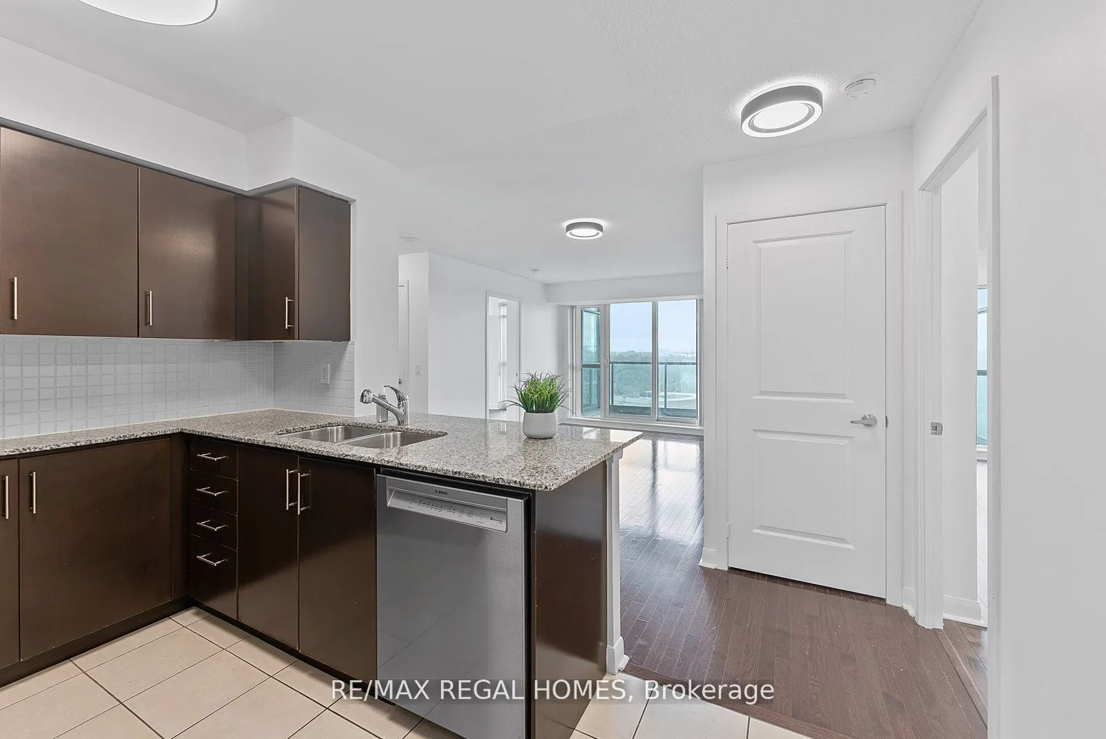 235 Sherway Gardens Road, #1005