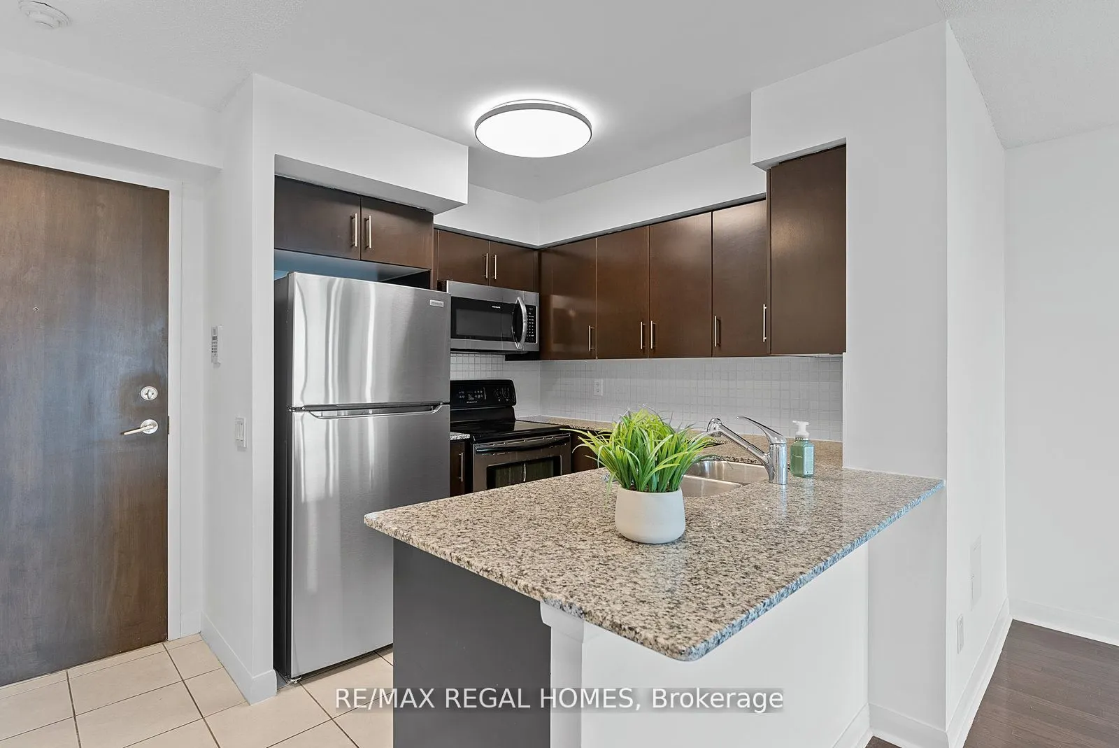 235 Sherway Gardens Road, #1005