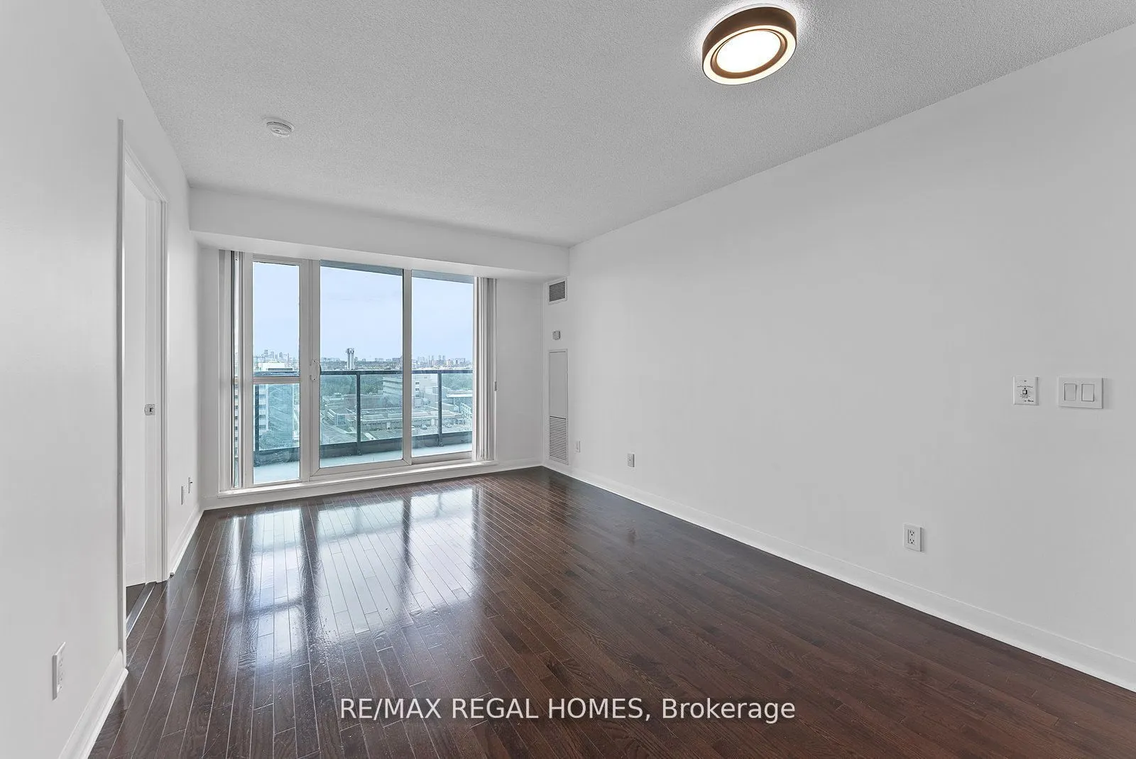 235 Sherway Gardens Road, #1005