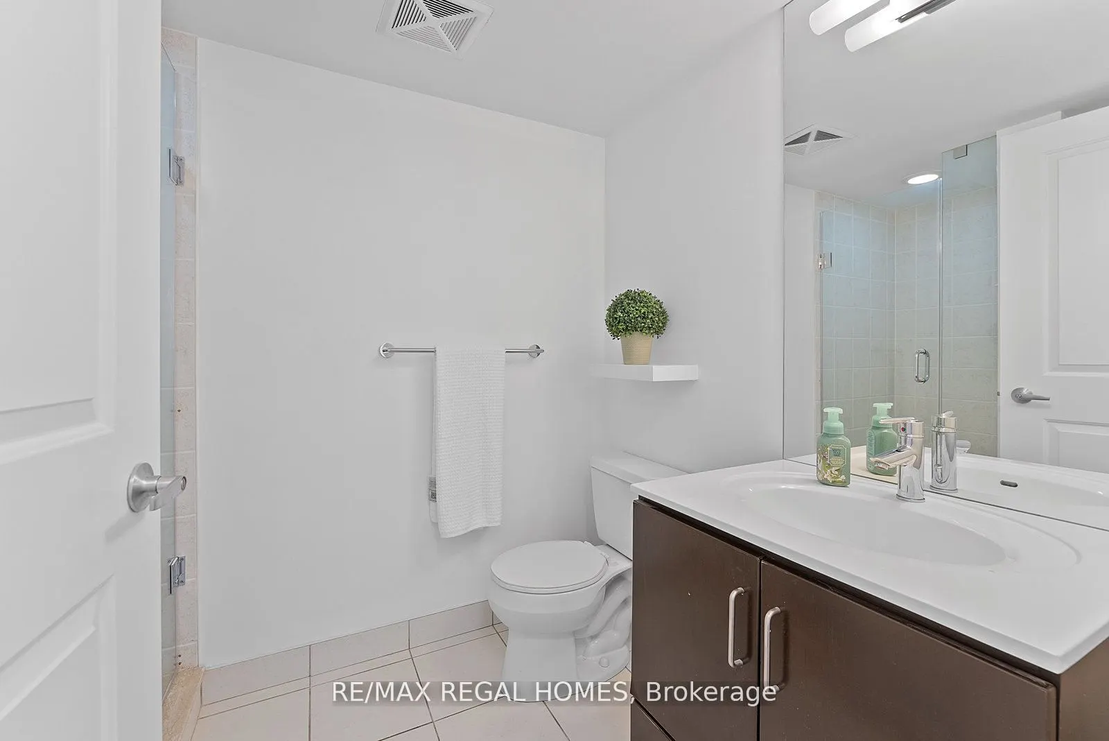 235 Sherway Gardens Road, #1005
