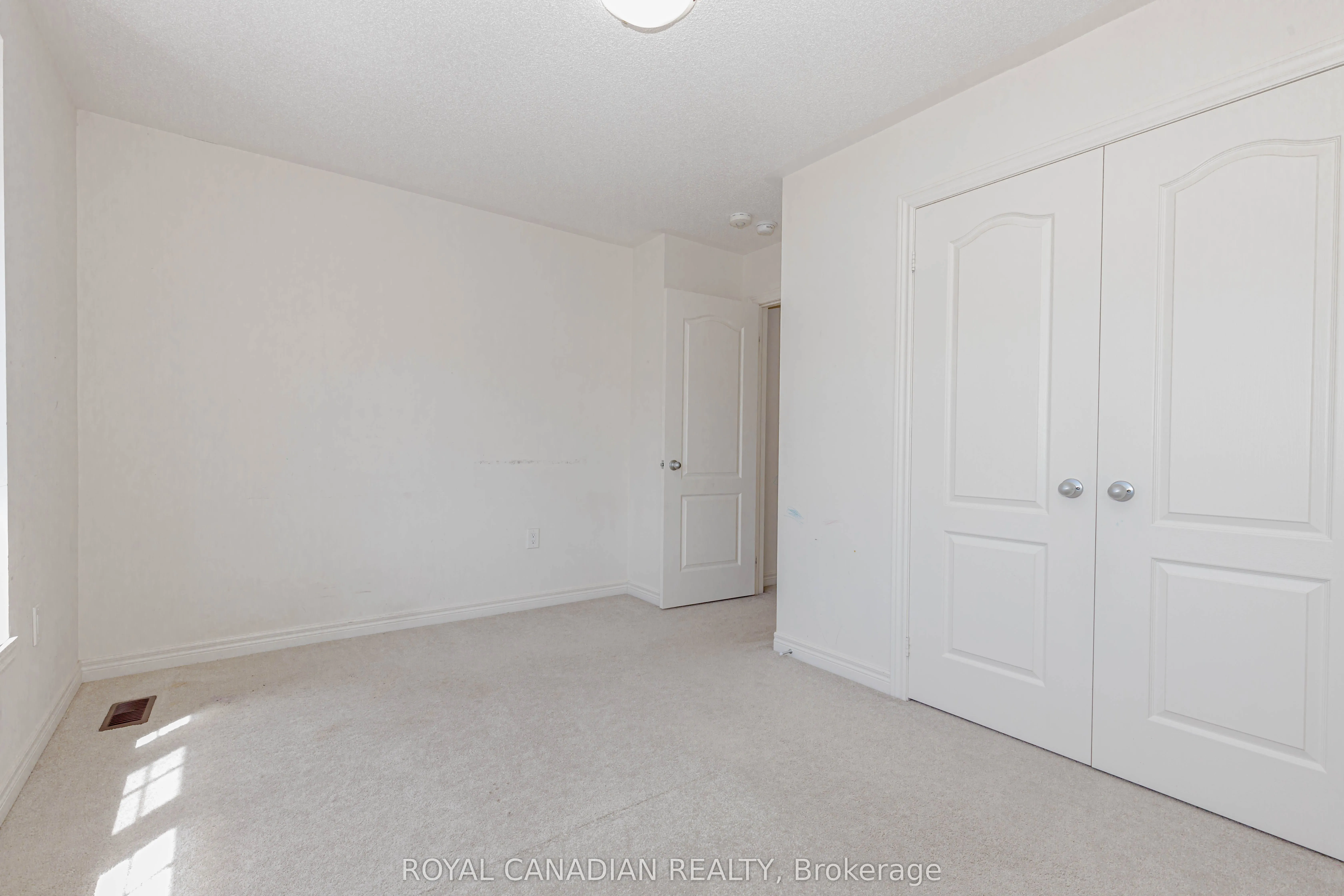 1533 Carr Landing