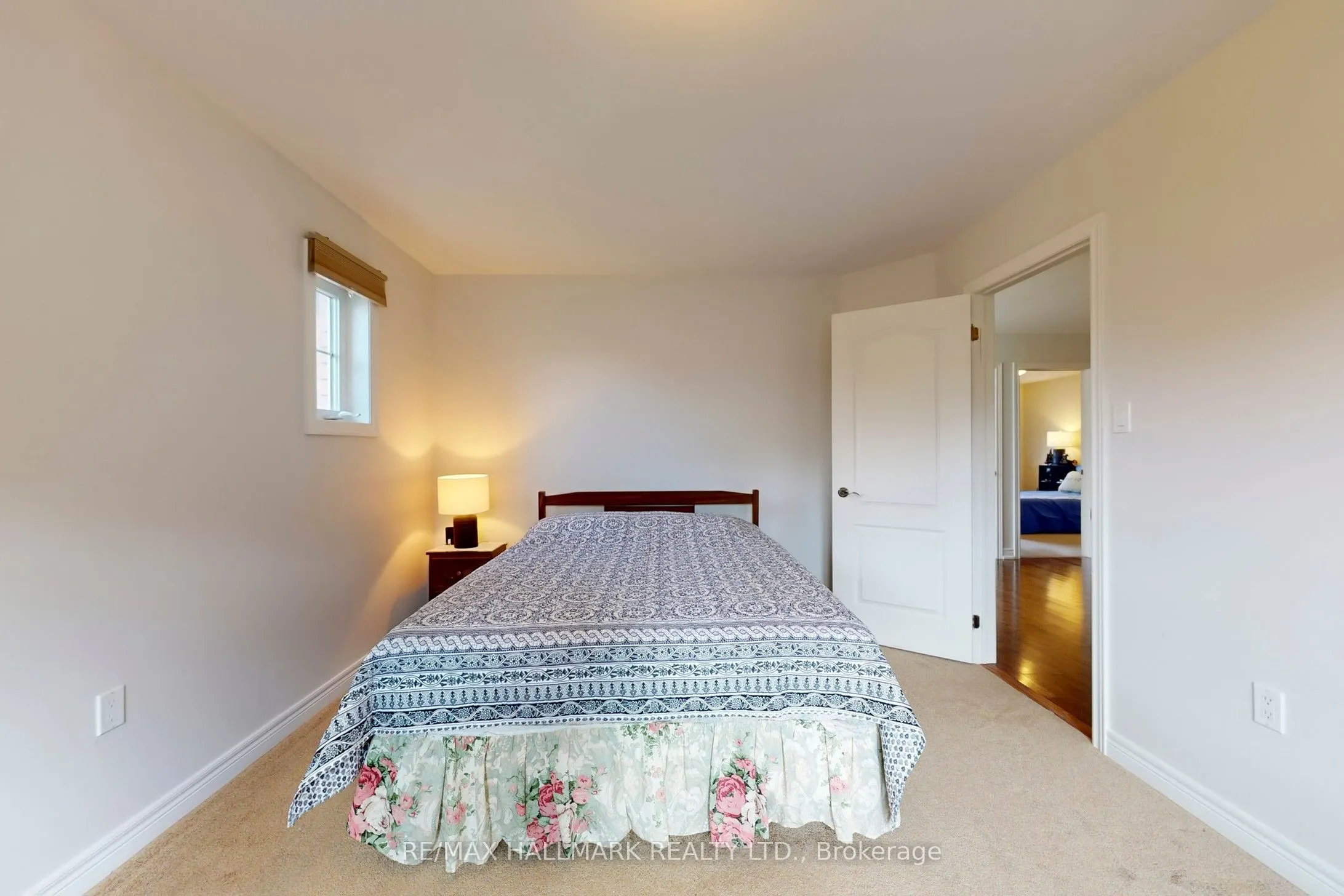 33 Borland Crescent