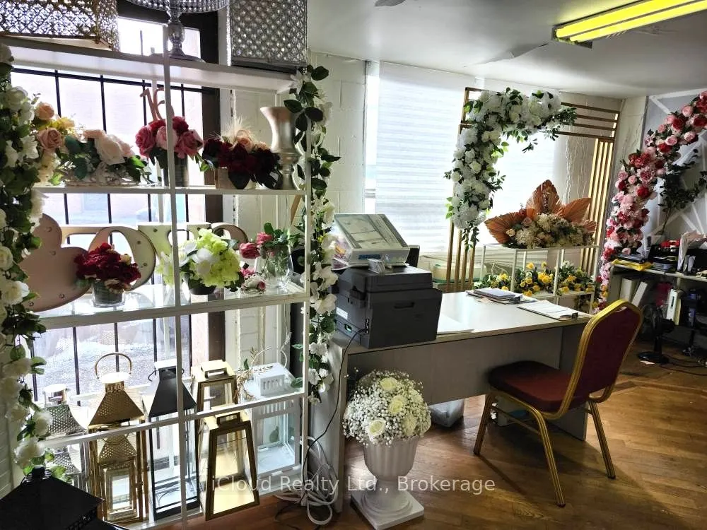 781 Main Street E, #29