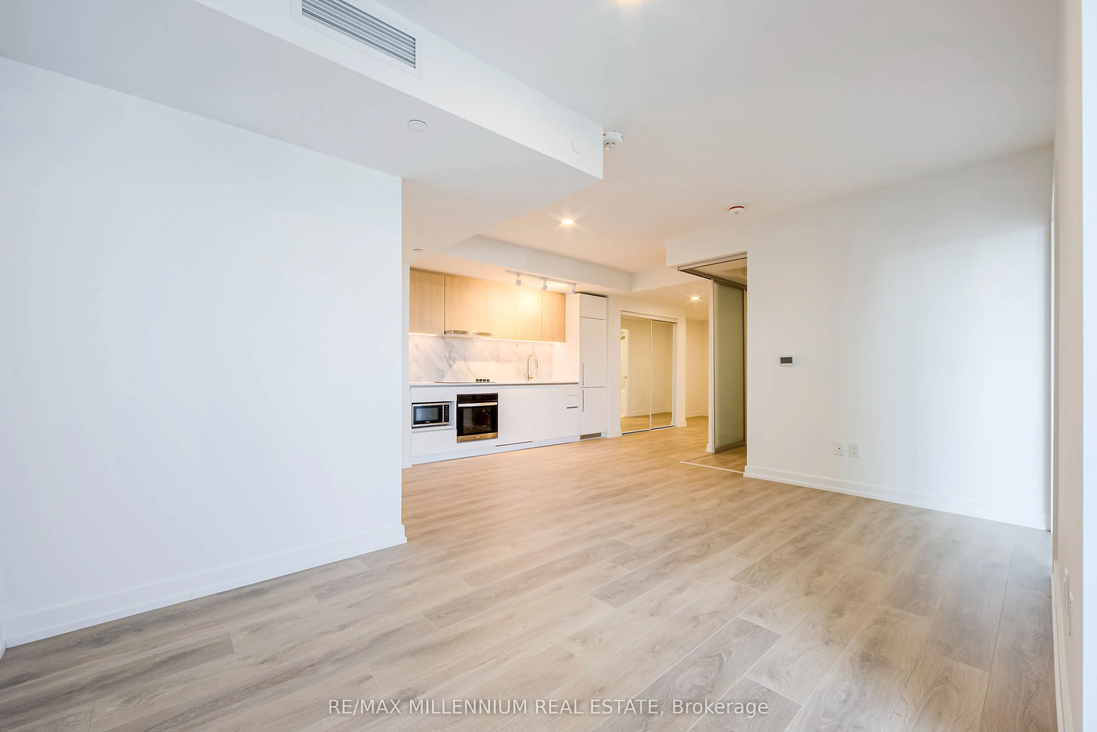 1100 Sheppard Avenue W, #1133