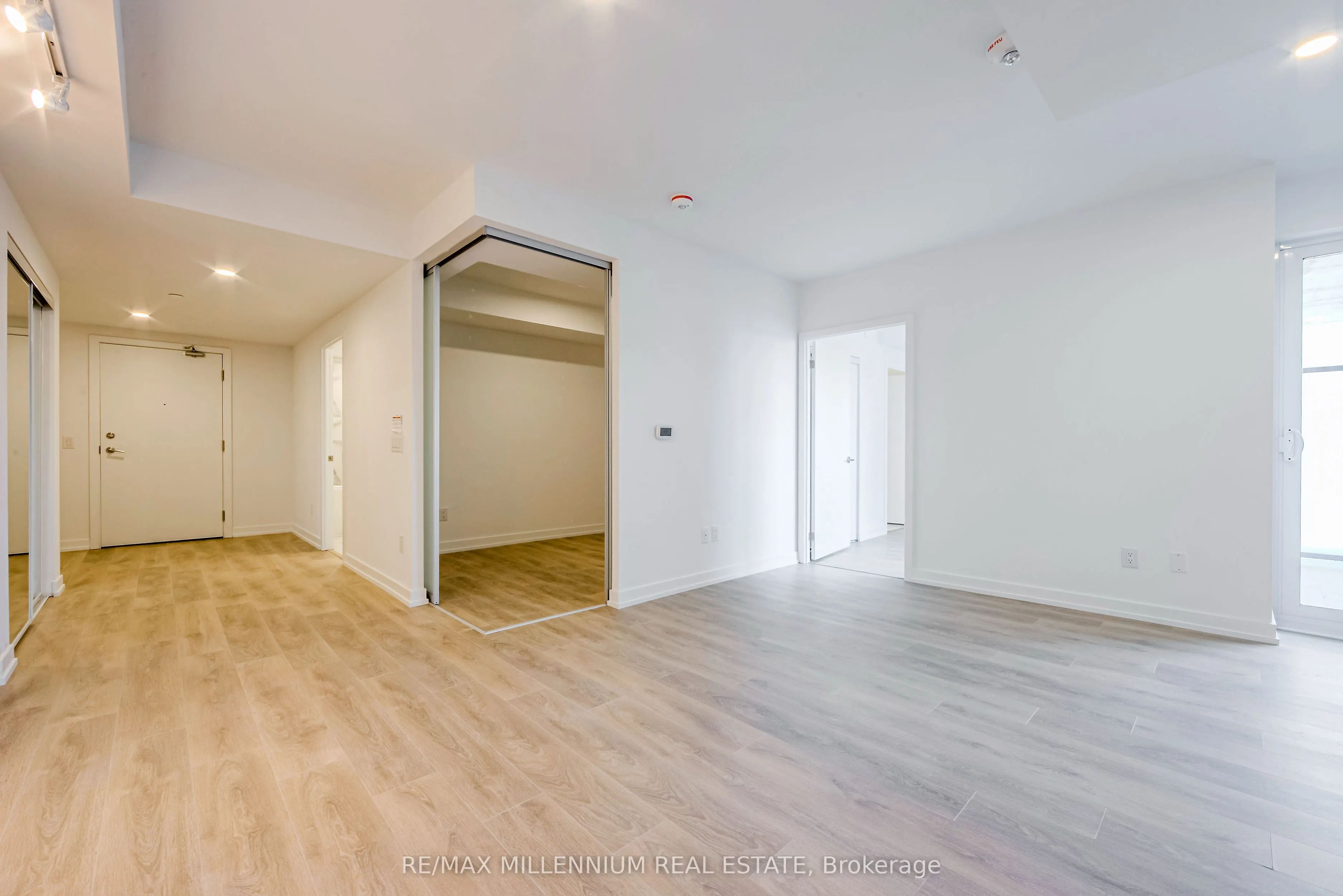 1100 Sheppard Avenue W, #1133