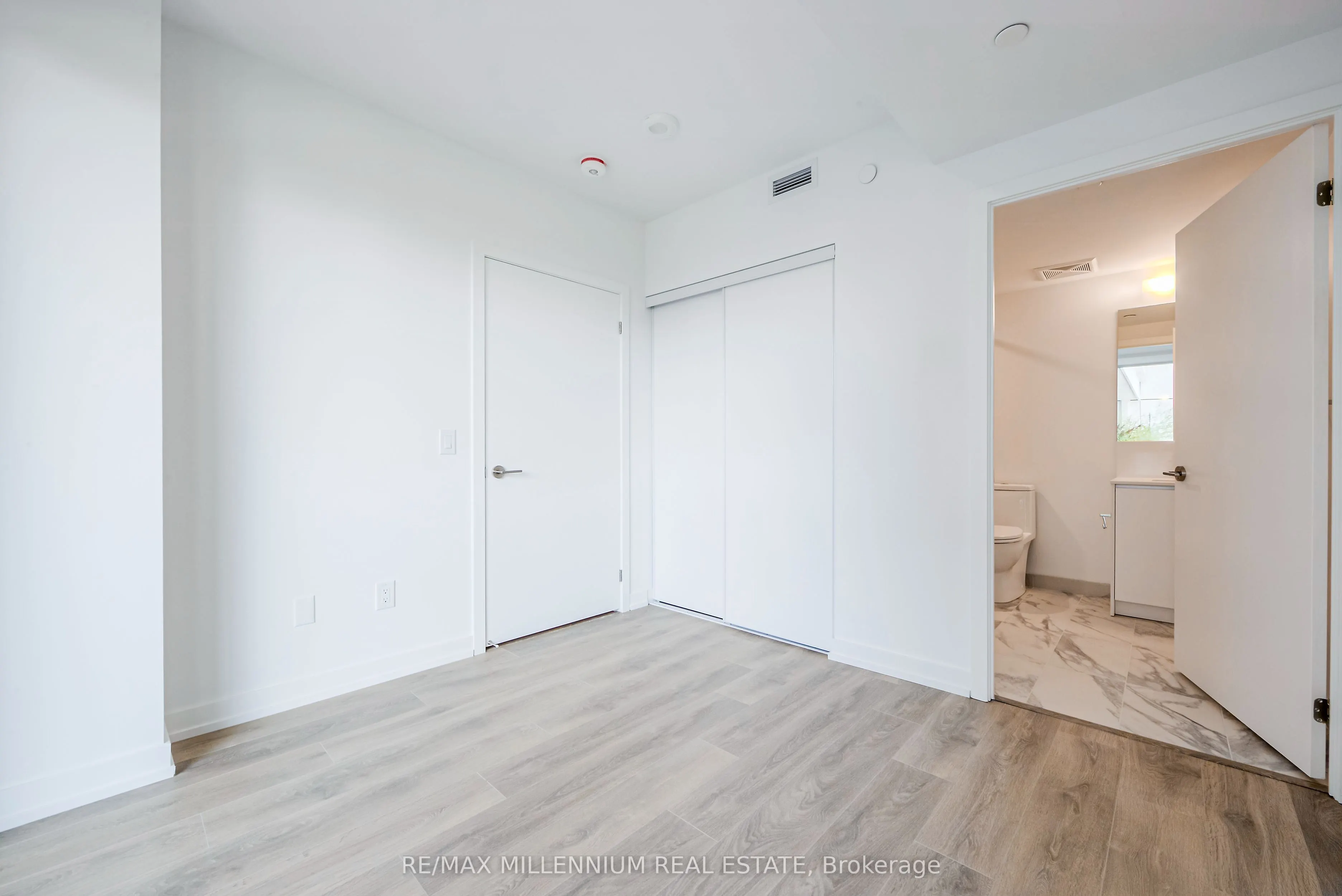 1100 Sheppard Avenue W, #1133