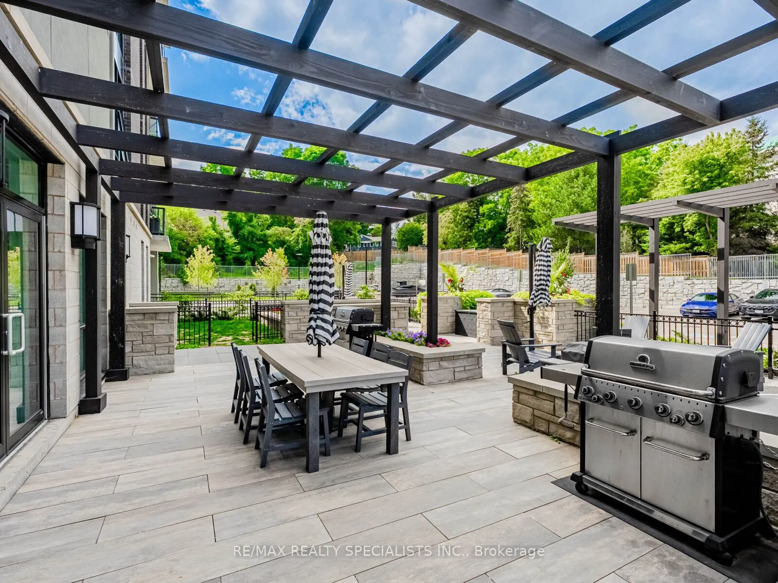 42 MILL Street, #208