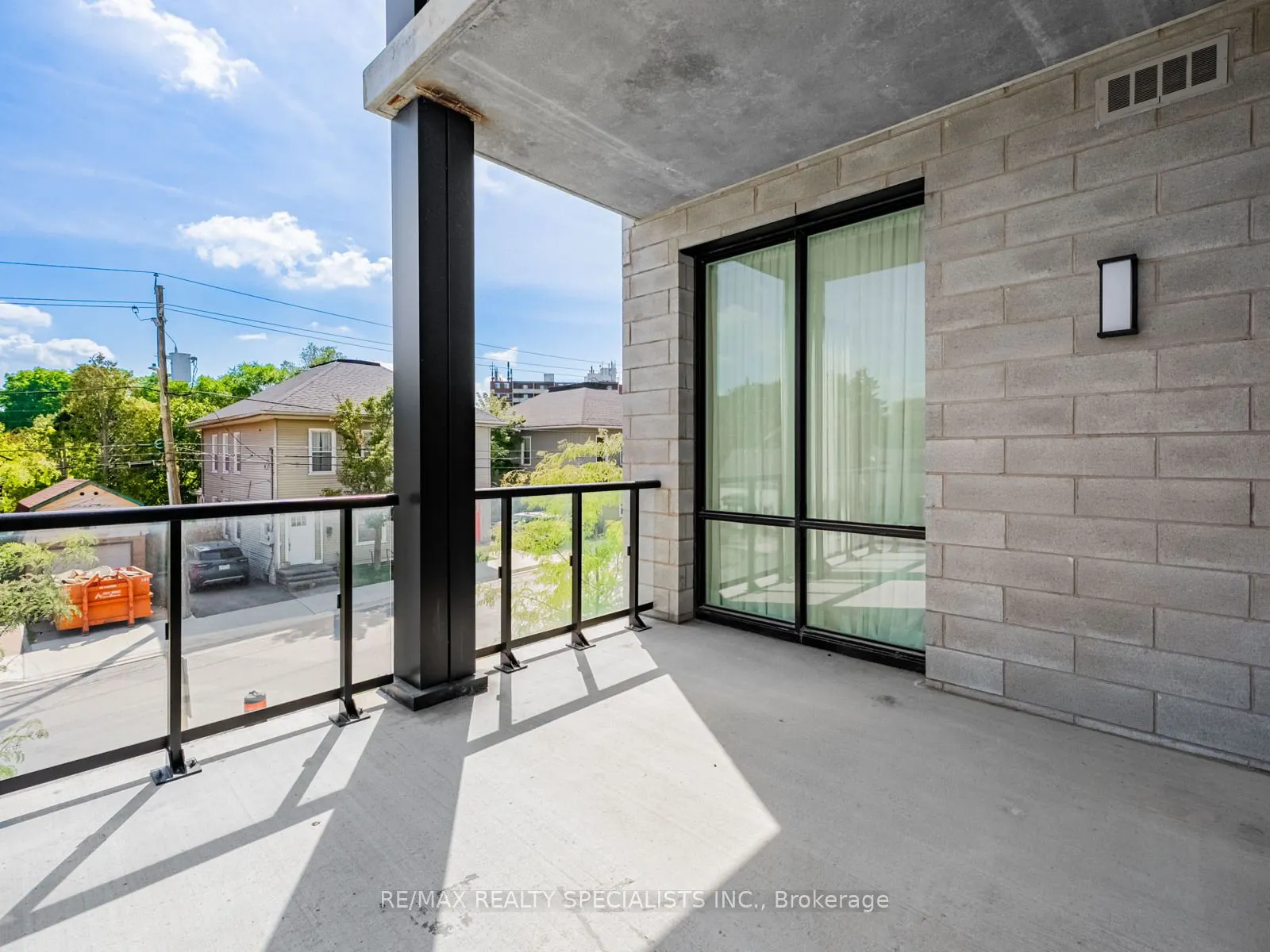 42 MILL Street, #208