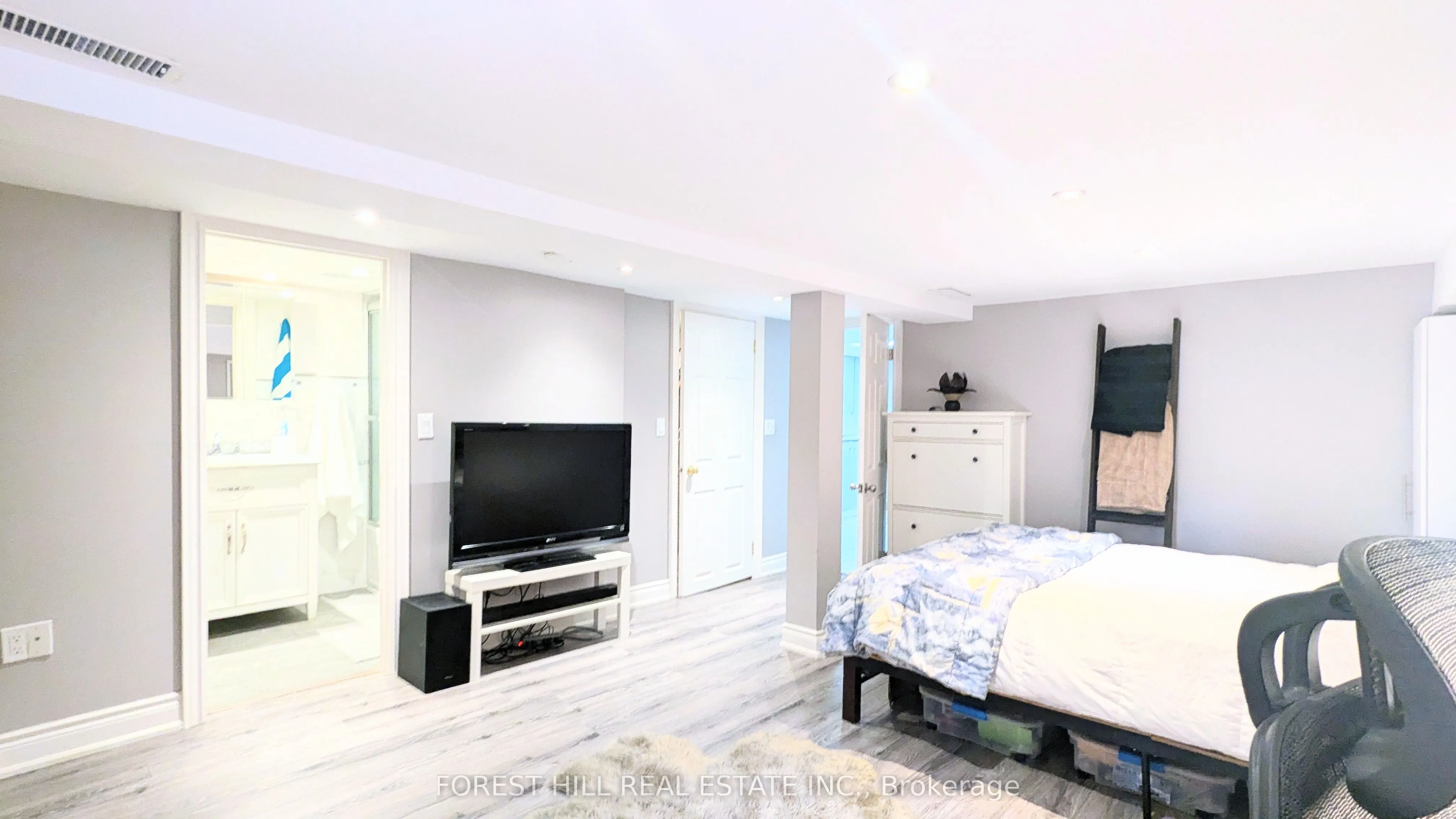 34 Rotherham Avenue
