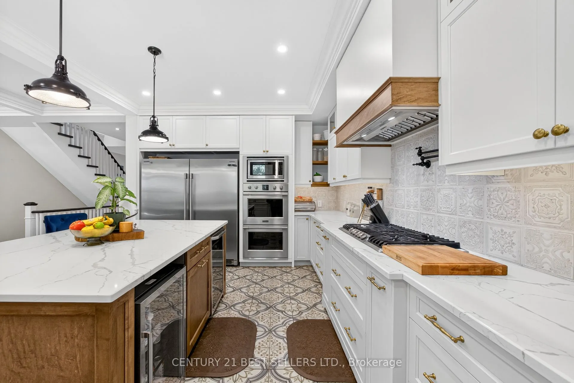 28 Wingrove Hill