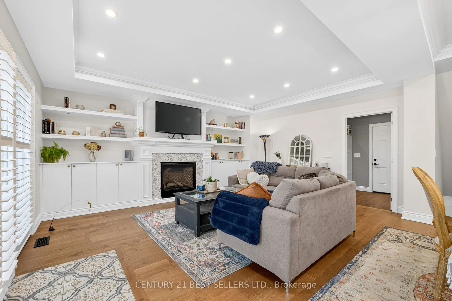 28 Wingrove Hill
